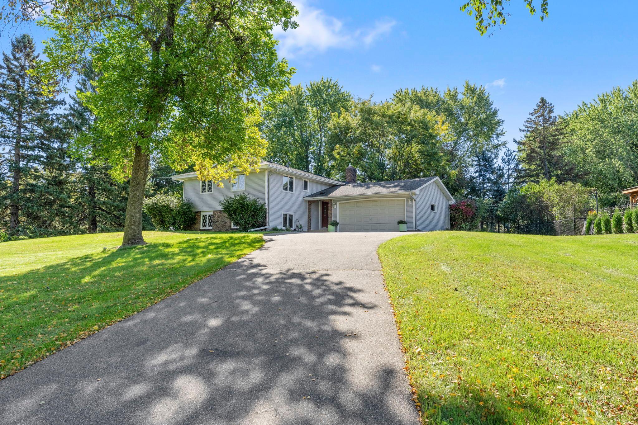 View of Residential at 8989 Lake Jane Trail, Lake Elmo MN 55042, Lake Elmo (10 of 86) - Mike Wilen | Minnesota Team Real Estate