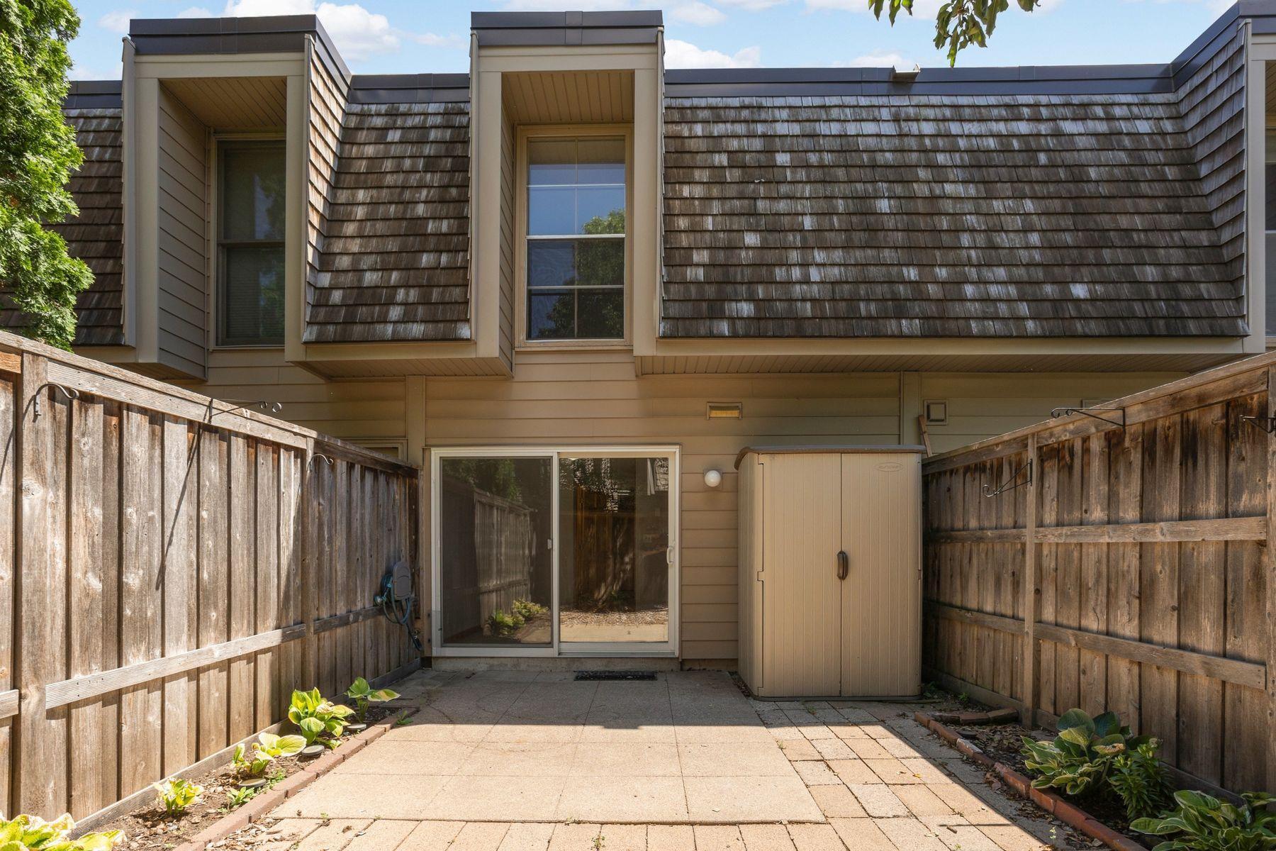 View of Residential at 6425 Barrie Road, Edina MN 55435, Edina (19 of 23) - Mike Wilen | Minnesota Team Real Estate
