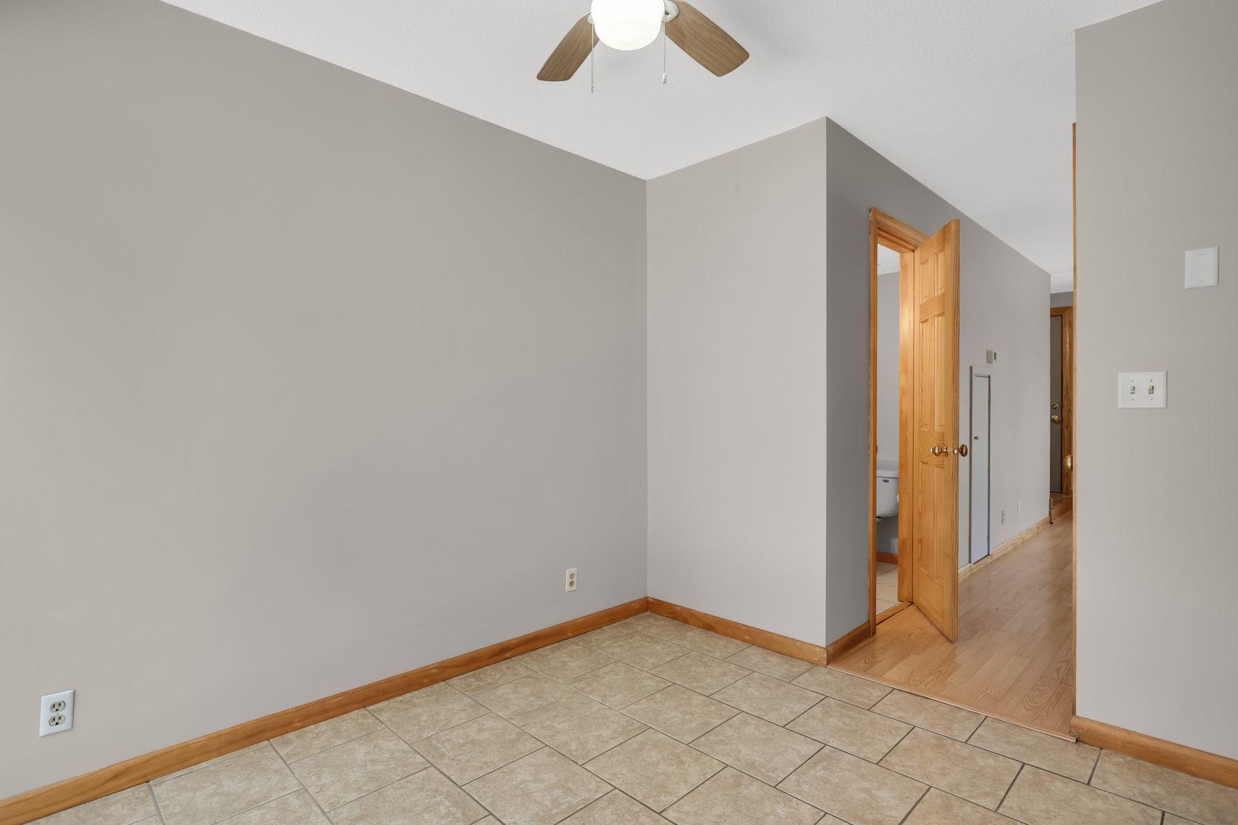 View of Residential at 6425 Barrie Road, Edina MN 55435, Edina (5 of 23) - Mike Wilen | Minnesota Team Real Estate