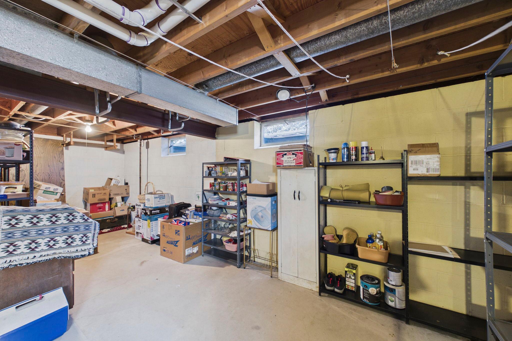 View of Residential at 2364 Saint Albans Street, Roseville MN 55113, Roseville (17 of 27) - Mike Wilen | Minnesota Team Real Estate