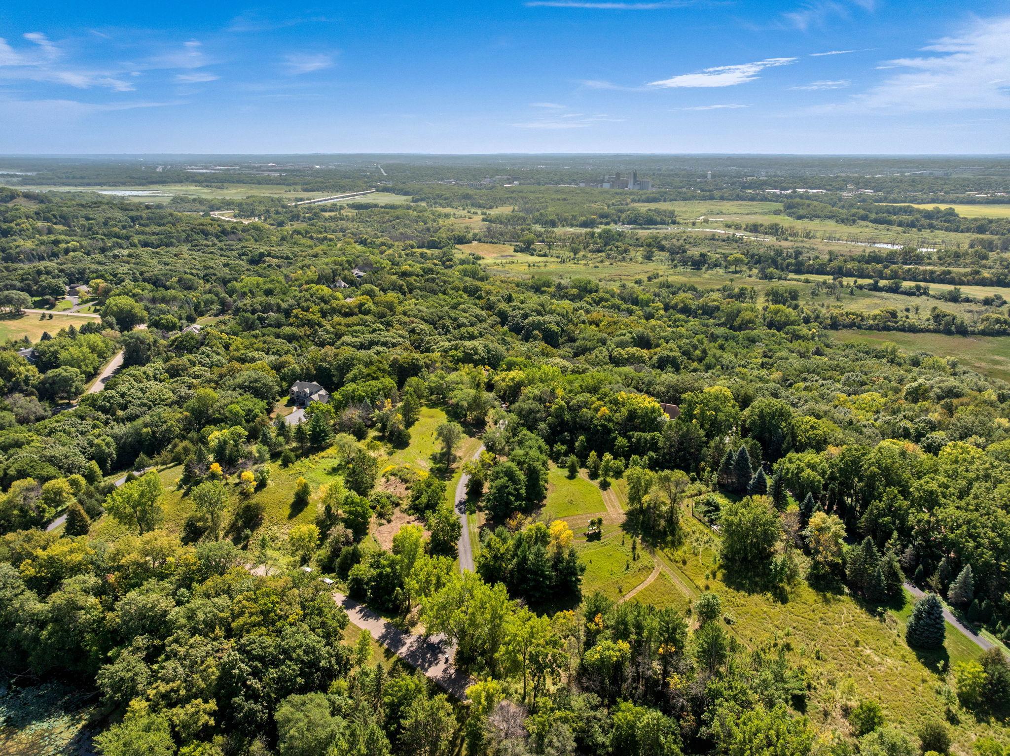 View of Residential at 10321 Heidi Lane, Chanhassen MN 55318, Chanhassen (106 of 114) - Mike Wilen | Minnesota Team Real Estate