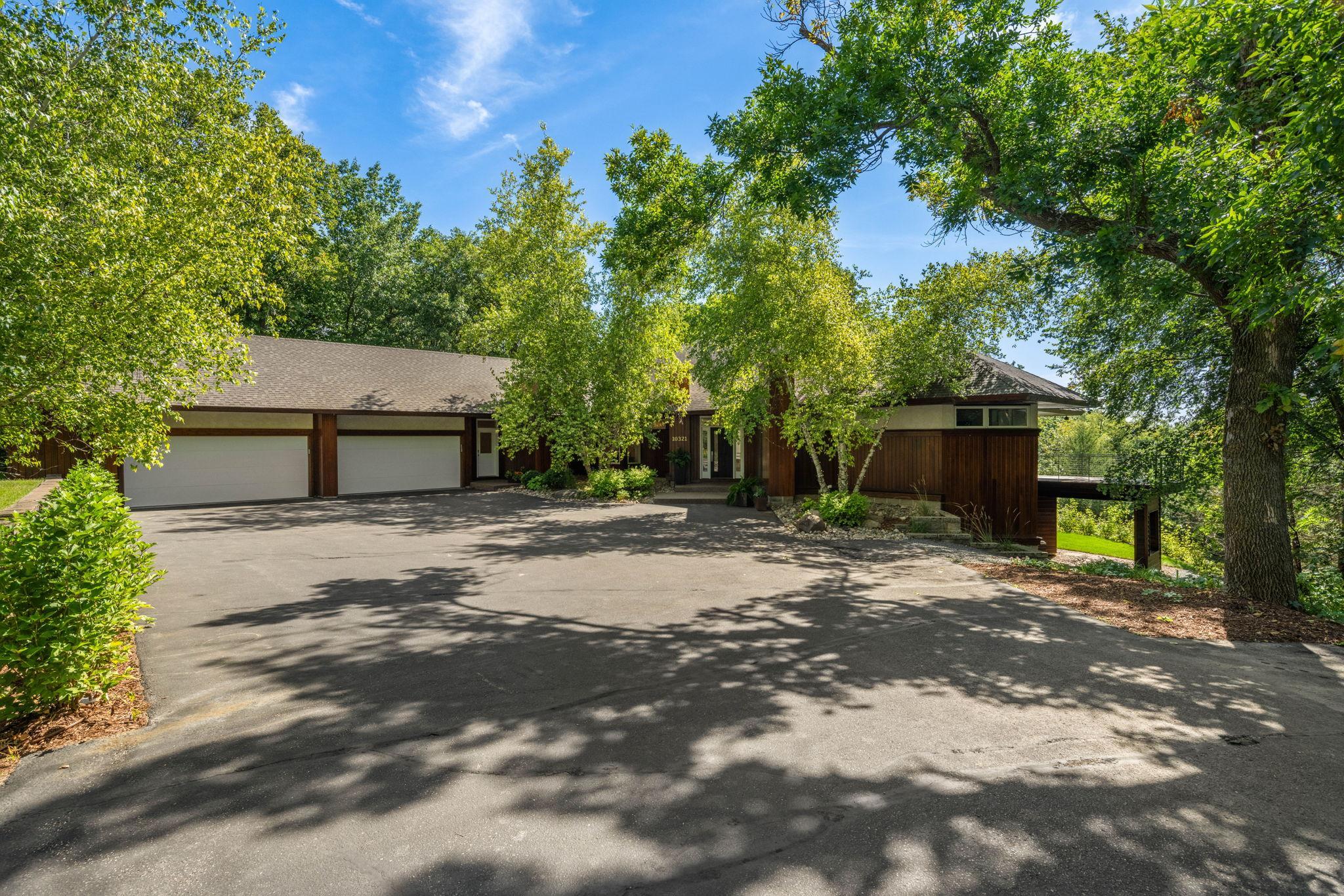 View of Residential at 10321 Heidi Lane, Chanhassen MN 55318, Chanhassen (102 of 114) - Mike Wilen | Minnesota Team Real Estate