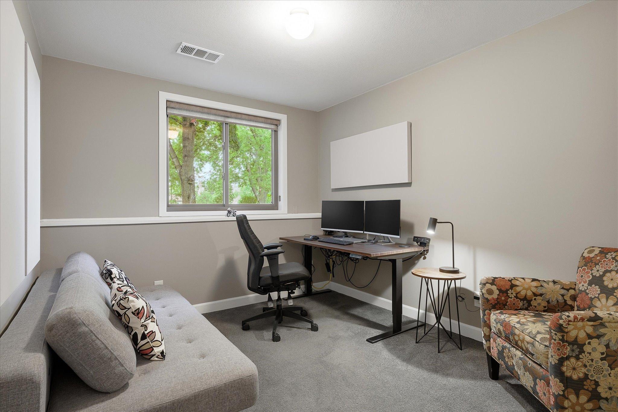 View of Residential at 15809 Nursery Drive, Minnetonka MN 55345, Minnetonka (32 of 53) - Mike Wilen | Minnesota Team Real Estate