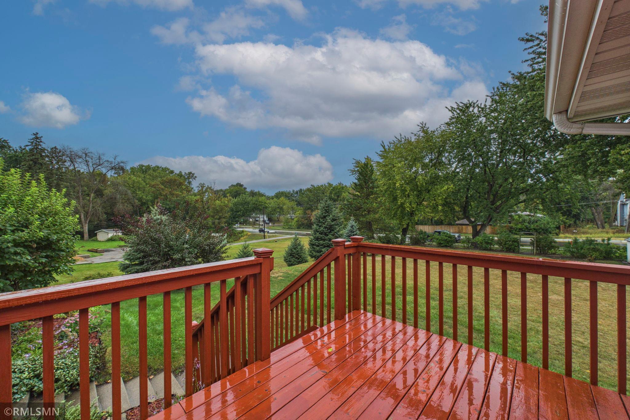 View of Residential at 2728 Sunset Lane, Burnsville MN 55337, Burnsville (36 of 38) - Mike Wilen | Minnesota Team Real Estate