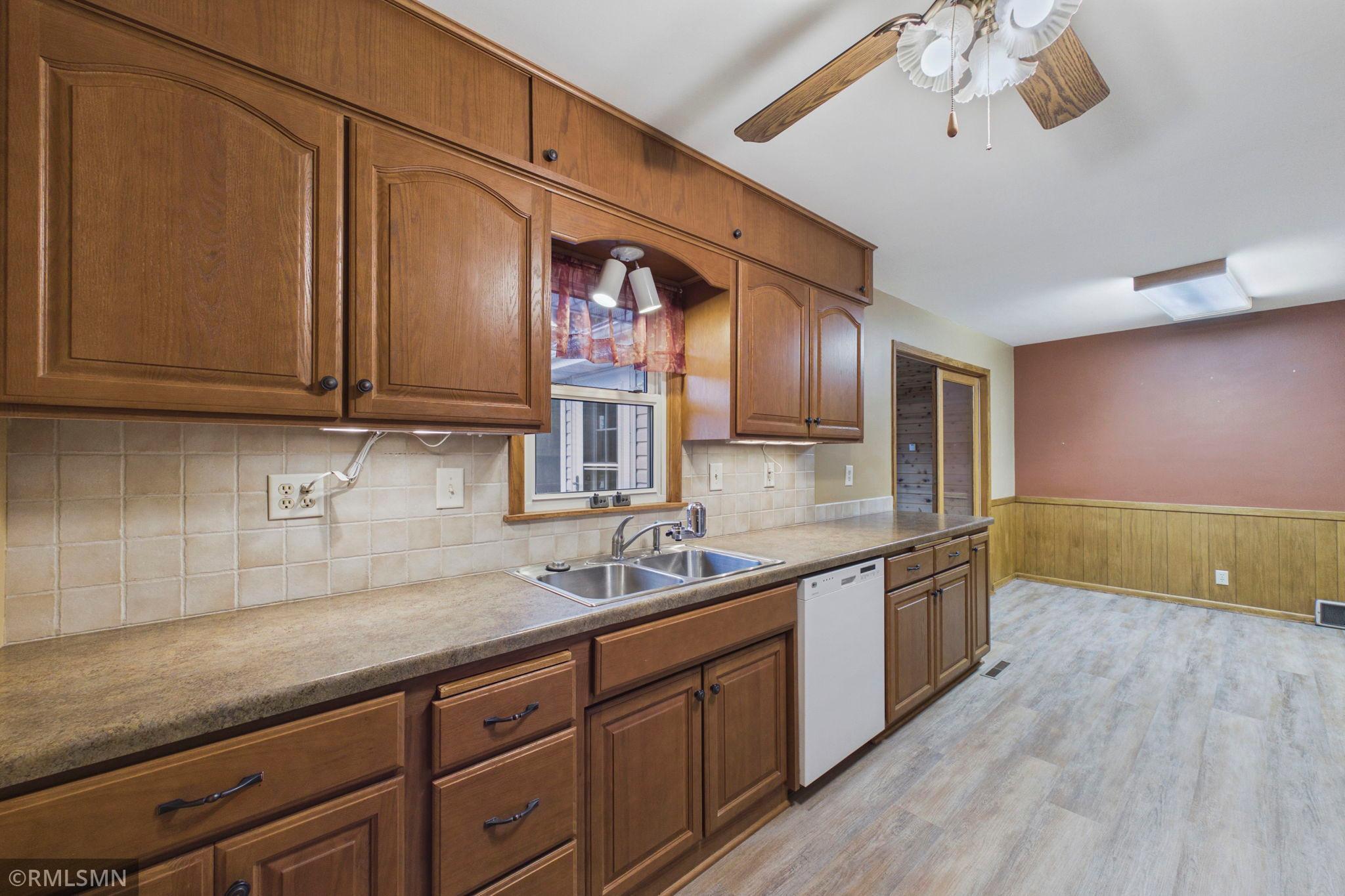 View of Residential at 2728 Sunset Lane, Burnsville MN 55337, Burnsville (7 of 38) - Mike Wilen | Minnesota Team Real Estate