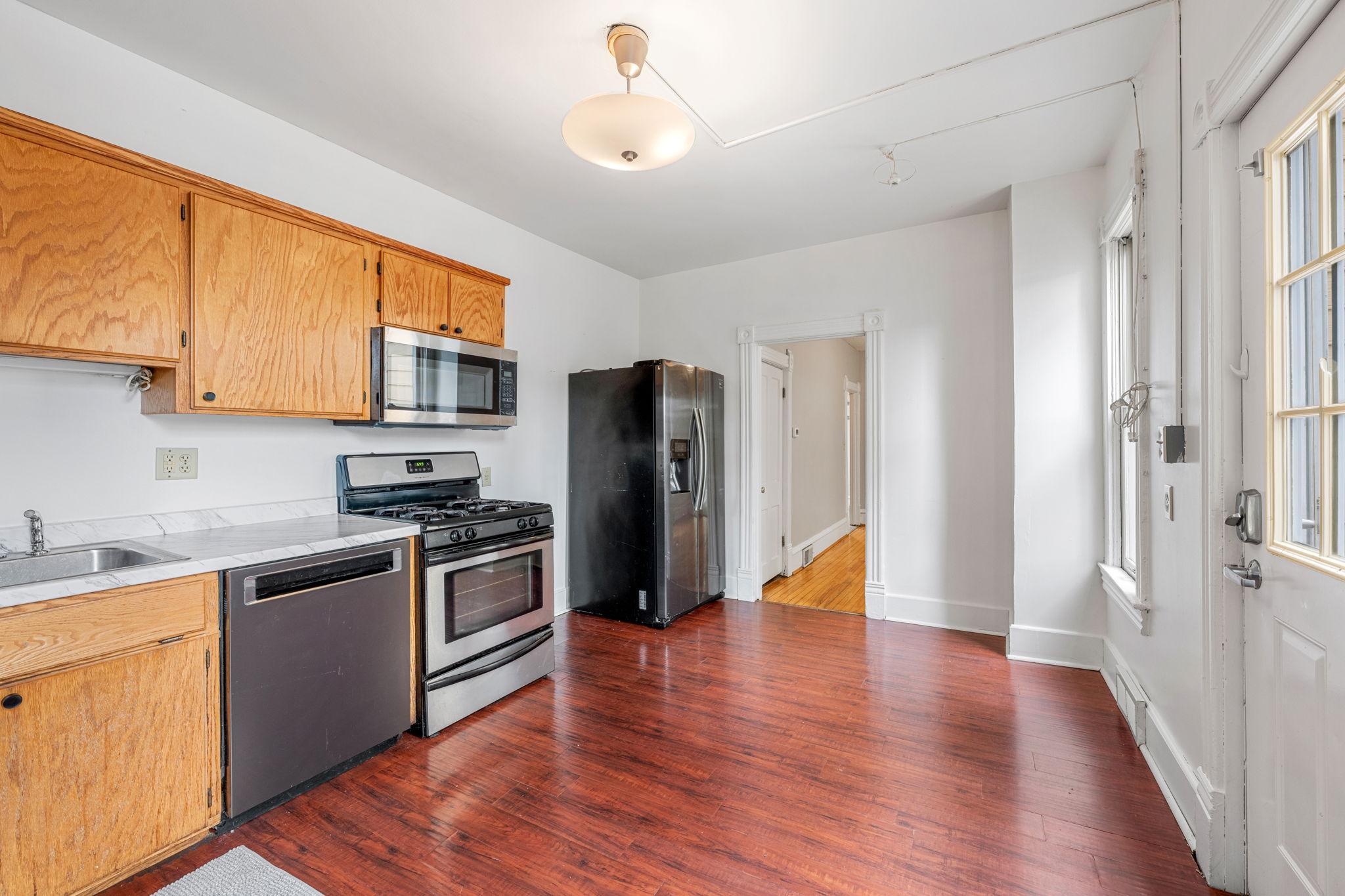 View of Residential Income at 3010 Tyler Street, Minneapolis MN 55418, Minneapolis (4 of 52) - Mike Wilen | Minnesota Team Real Estate