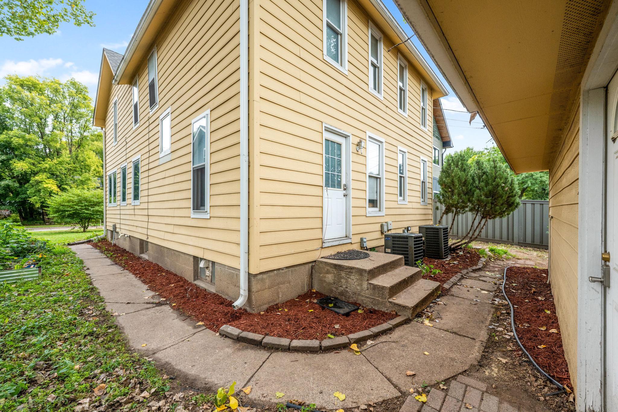View of Residential Income at 3010 Tyler Street, Minneapolis MN 55418, Minneapolis (39 of 52) - Mike Wilen | Minnesota Team Real Estate