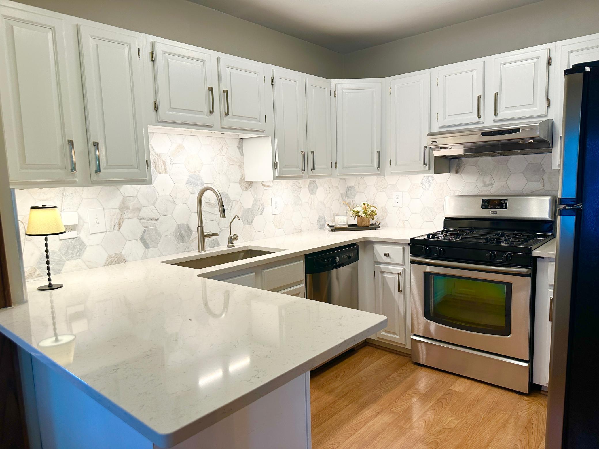 View of Residential at 2151 Eleanor Avenue, Saint Paul MN 55116, Saint Paul (7 of 22) - Mike Wilen | Minnesota Team Real Estate