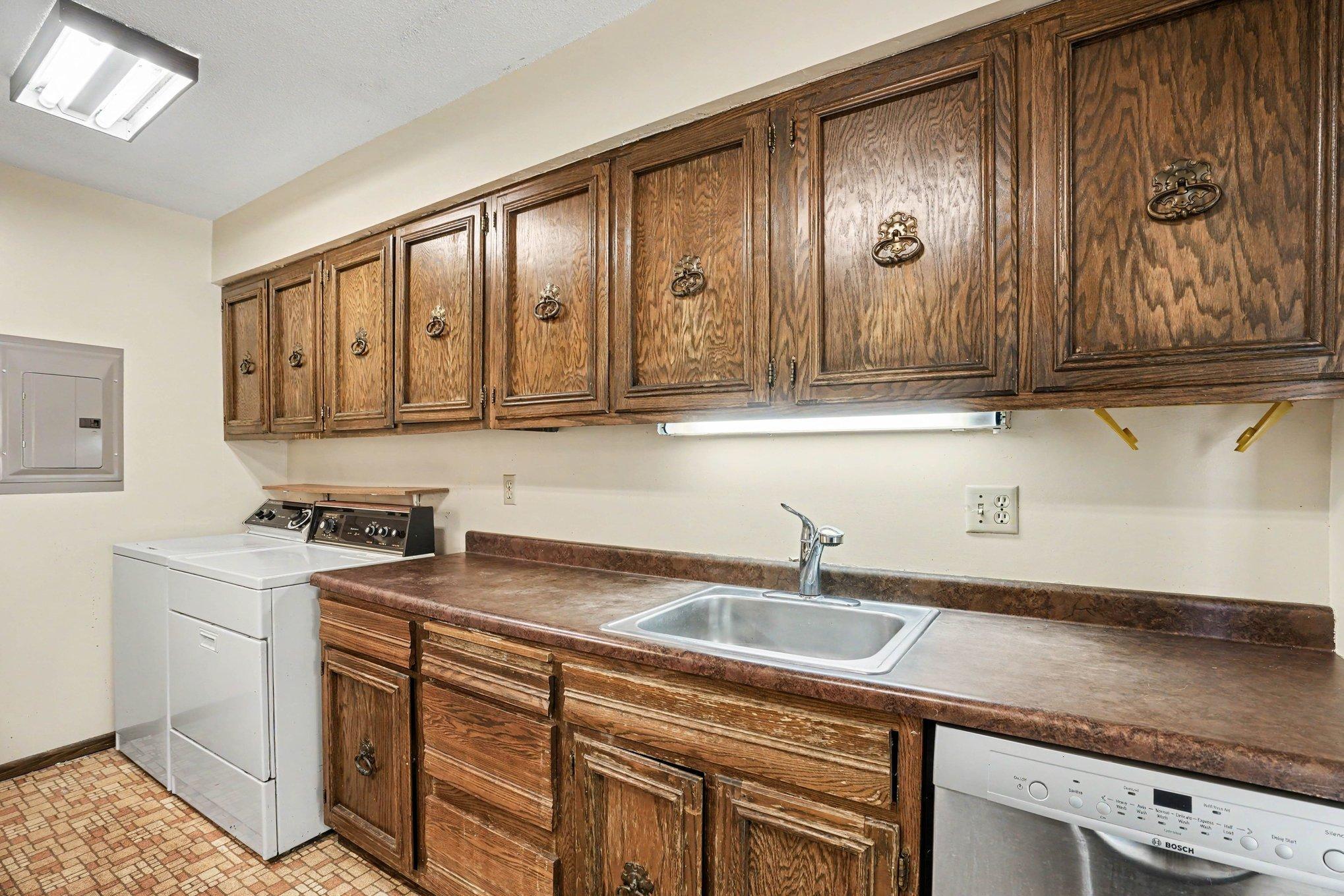 View of Residential at 2531 Unity Avenue #253, Golden Valley MN 55422, Golden Valley (11 of 27) - Mike Wilen | Minnesota Team Real Estate