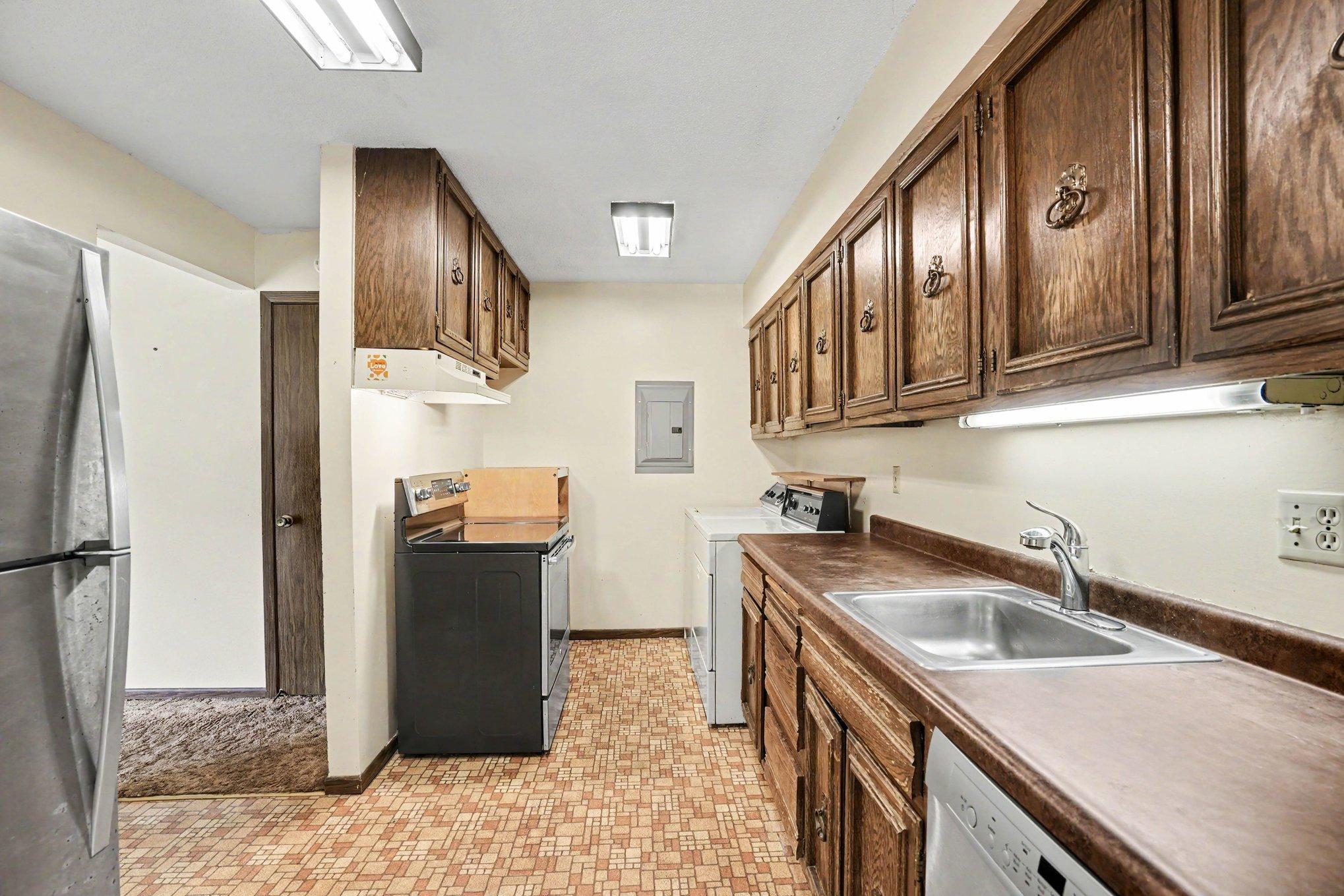 View of Residential at 2531 Unity Avenue #253, Golden Valley MN 55422, Golden Valley (9 of 27) - Mike Wilen | Minnesota Team Real Estate