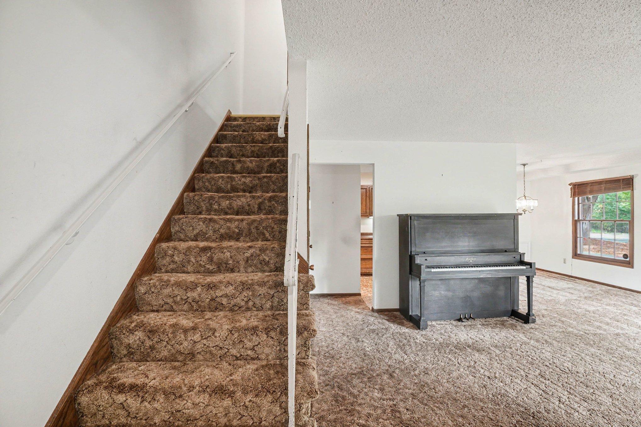 View of Residential at 2531 Unity Avenue #253, Golden Valley MN 55422, Golden Valley (4 of 27) - Mike Wilen | Minnesota Team Real Estate