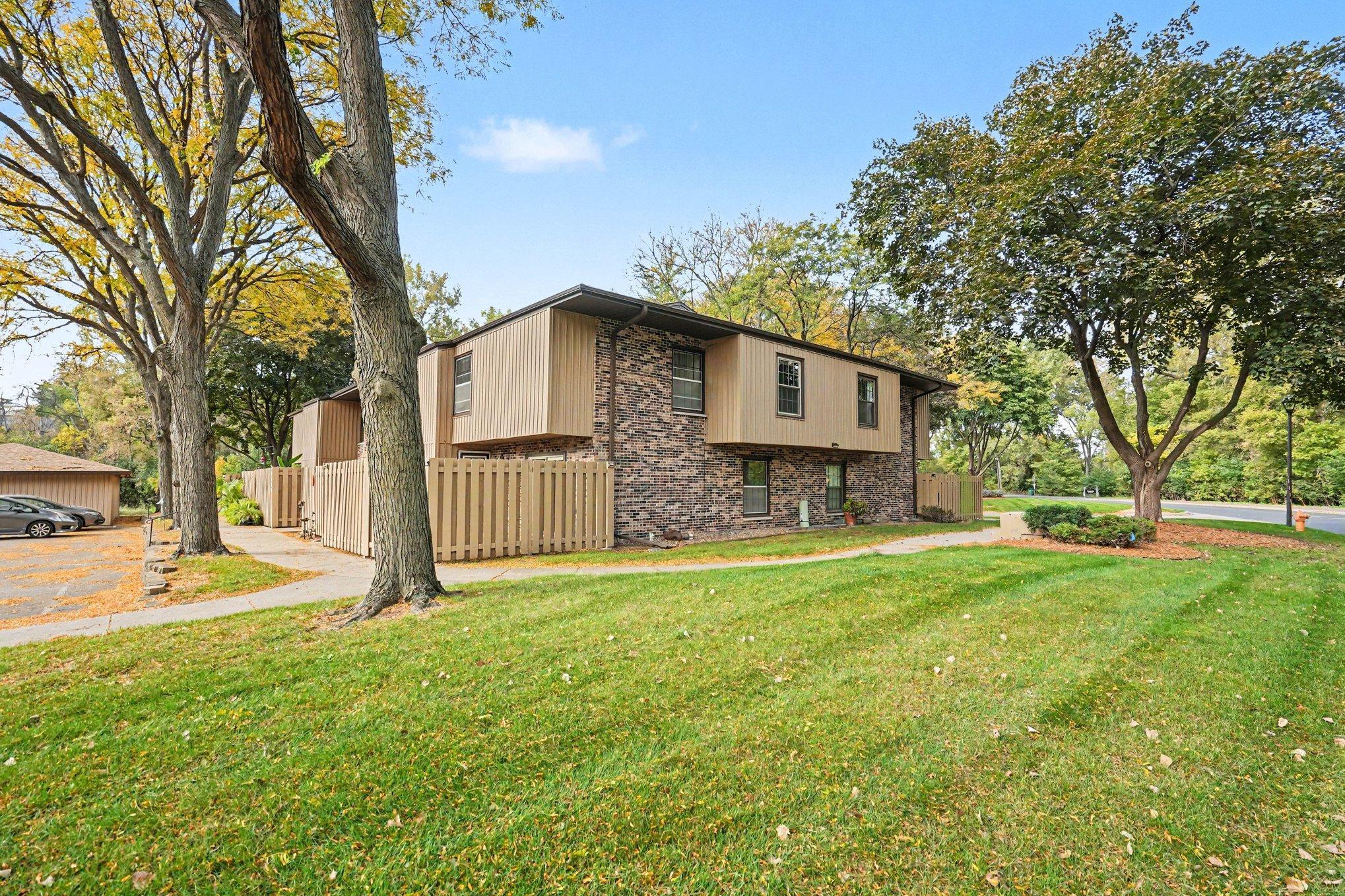 View of Residential at 2531 Unity Avenue #253, Golden Valley MN 55422, Golden Valley (2 of 27) - Mike Wilen | Minnesota Team Real Estate