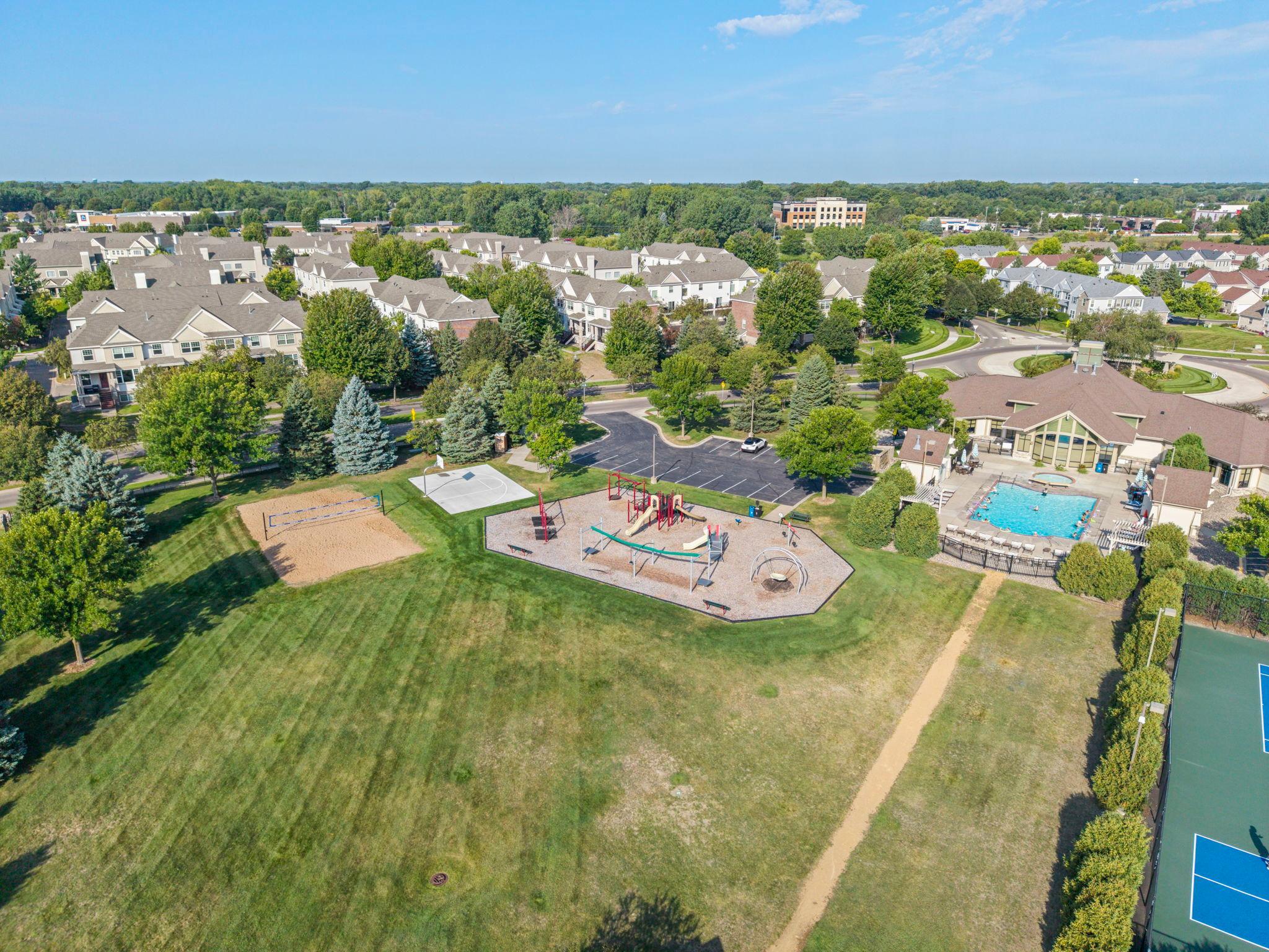 View of Residential at 11226 Baltimore Street #H, Blaine MN 55449, Blaine (42 of 55) - Mike Wilen | Minnesota Team Real Estate