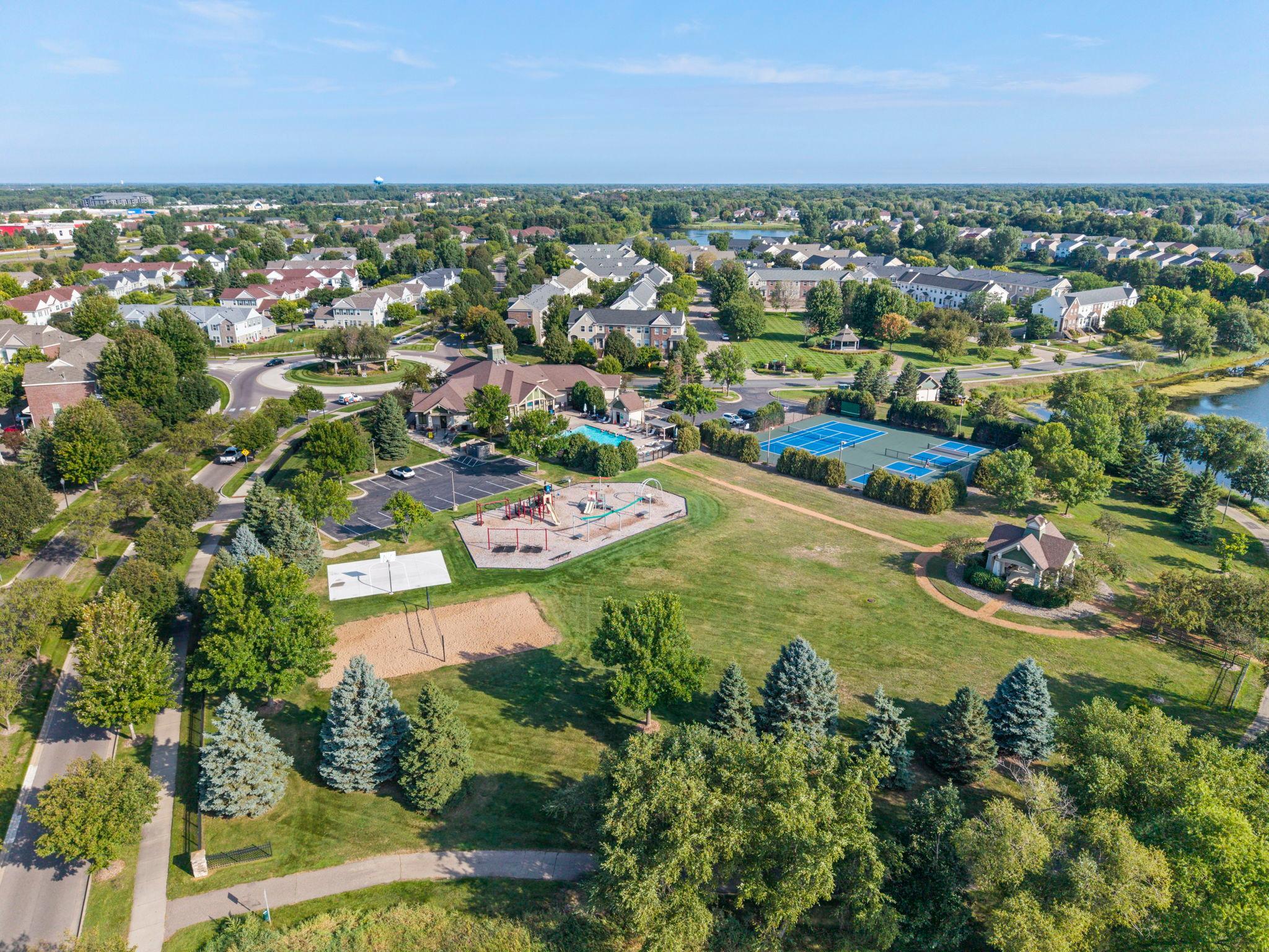 View of Residential at 11226 Baltimore Street #H, Blaine MN 55449, Blaine (44 of 55) - Mike Wilen | Minnesota Team Real Estate