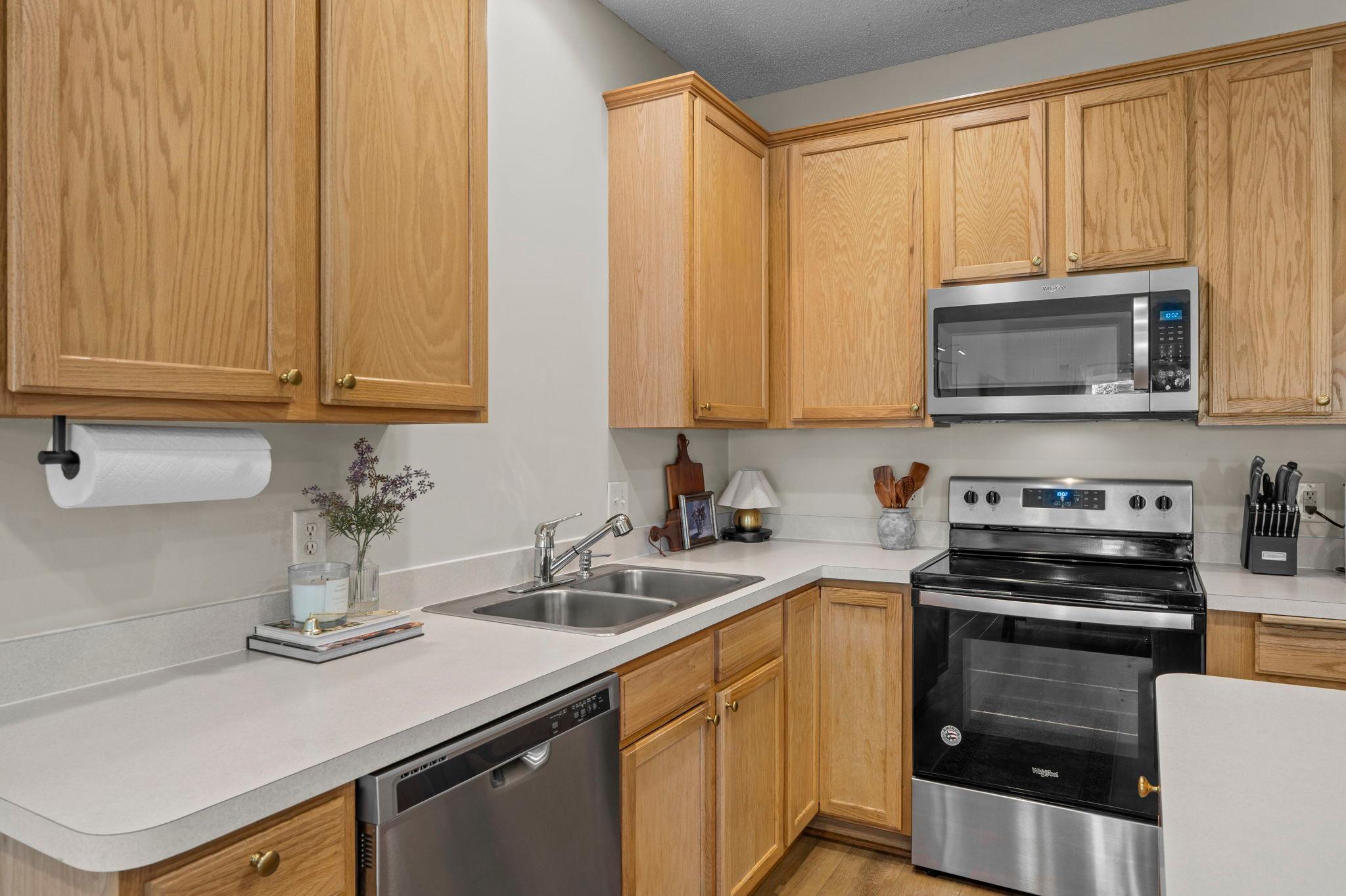 View of Residential at 11226 Baltimore Street #H, Blaine MN 55449, Blaine (18 of 55) - Mike Wilen | Minnesota Team Real Estate