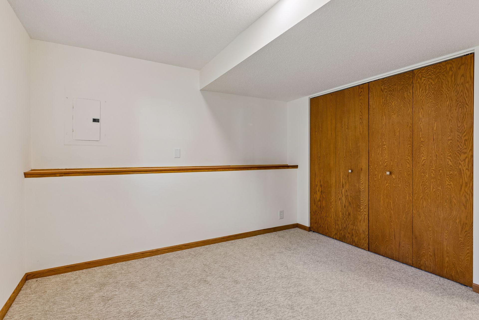 View of Residential at 2215 Lincoln Street, Minneapolis MN 55418, Minneapolis (27 of 34) - Mike Wilen | Minnesota Team Real Estate
