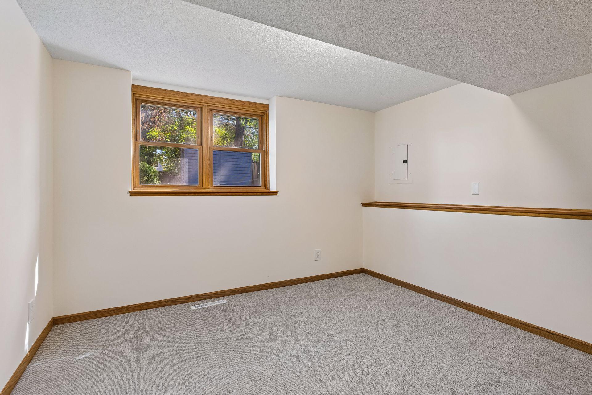 View of Residential at 2215 Lincoln Street, Minneapolis MN 55418, Minneapolis (26 of 34) - Mike Wilen | Minnesota Team Real Estate