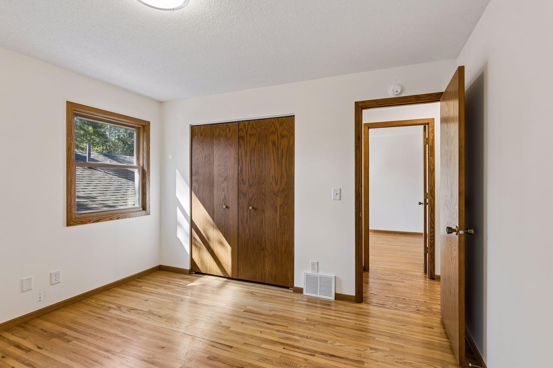 View of Residential at 2215 Lincoln Street, Minneapolis MN 55418, Minneapolis (13 of 34) - Mike Wilen | Minnesota Team Real Estate