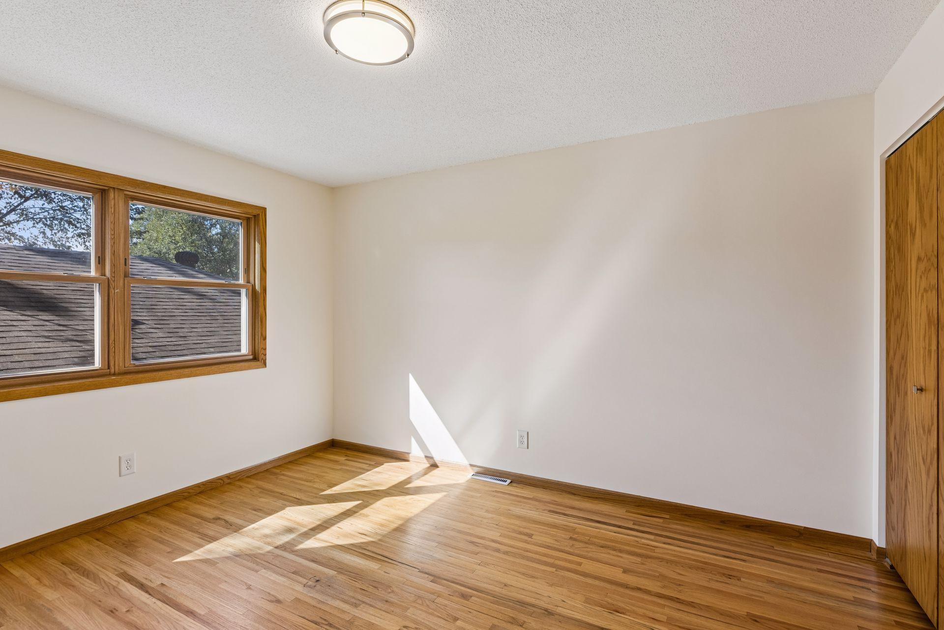 View of Residential at 2215 Lincoln Street, Minneapolis MN 55418, Minneapolis (14 of 34) - Mike Wilen | Minnesota Team Real Estate