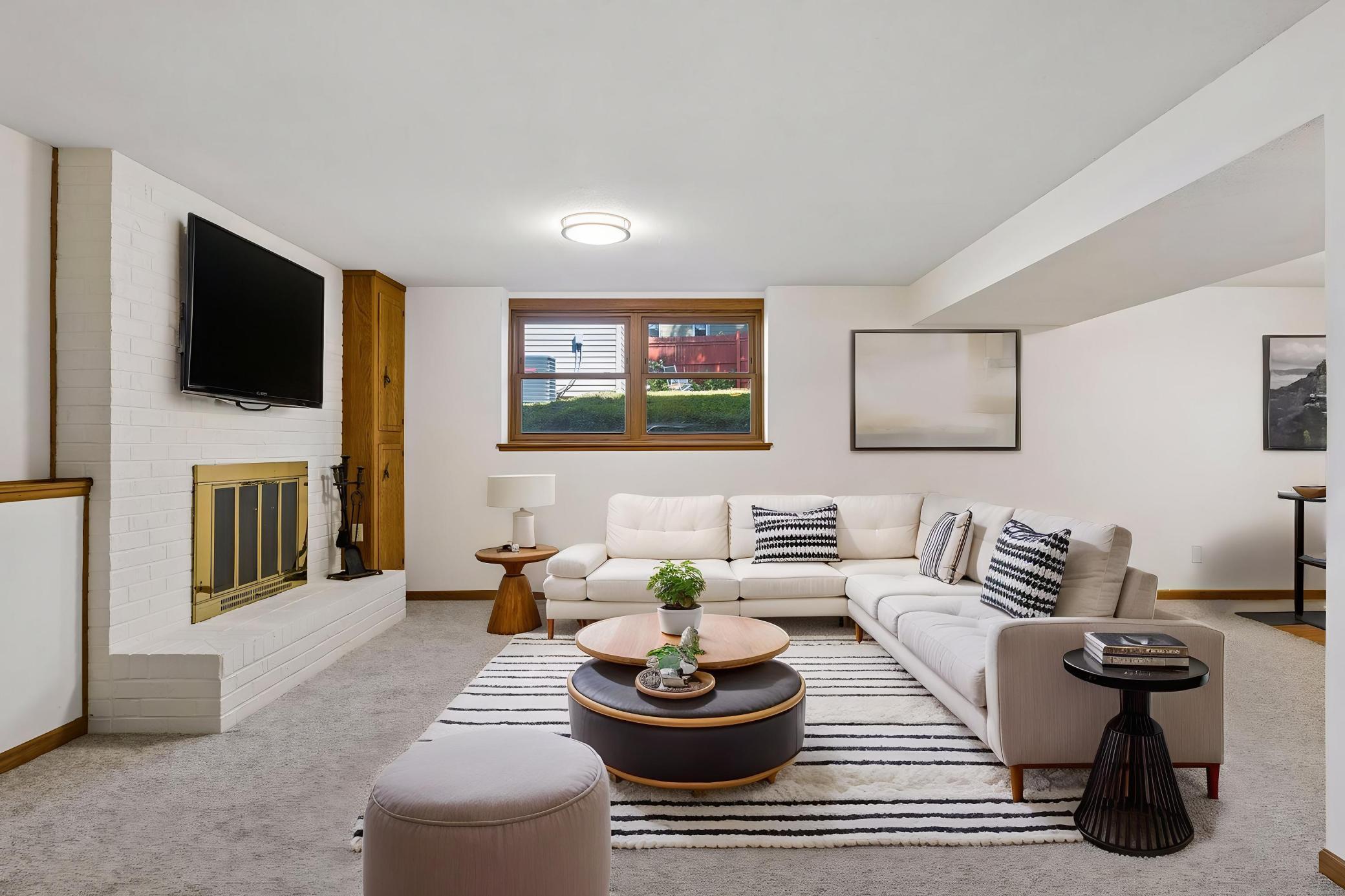 View of Residential at 2215 Lincoln Street, Minneapolis MN 55418, Minneapolis (16 of 28) - Mike Wilen | Minnesota Team Real Estate