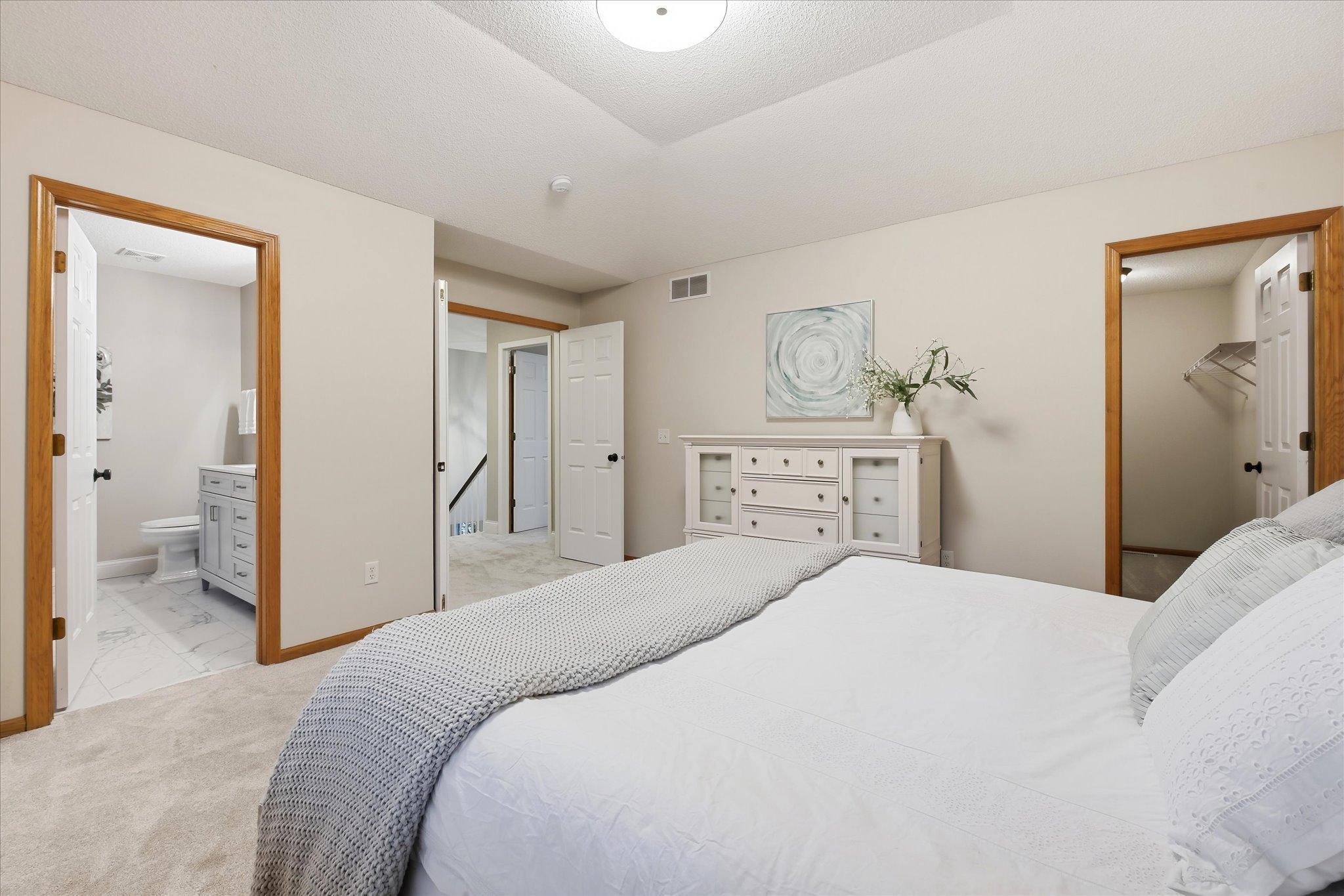 View of Residential at 6808 Cambridge Road, Shakopee MN 55379, Shakopee (21 of 35) - Mike Wilen | Minnesota Team Real Estate