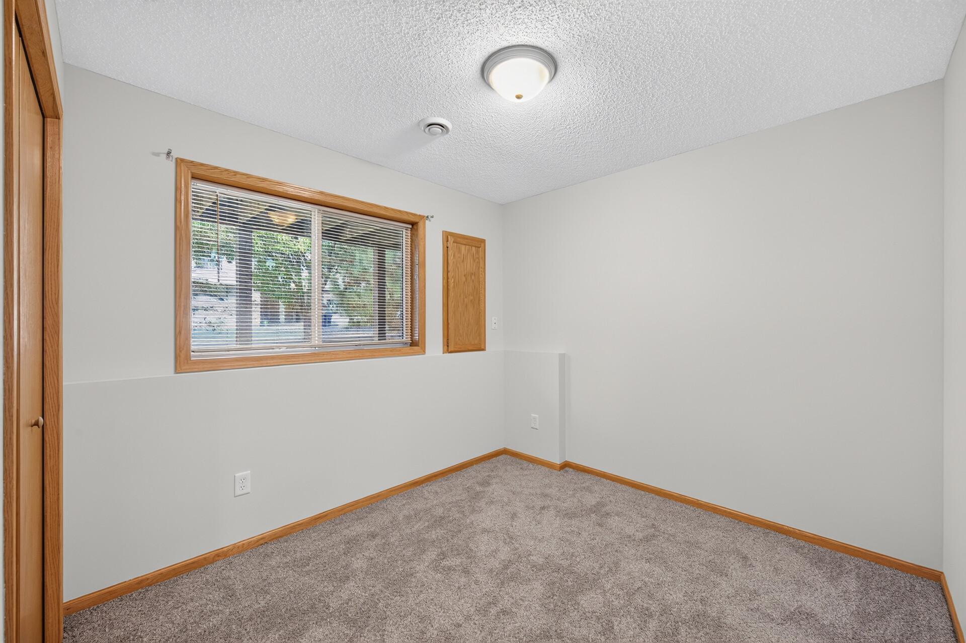 View of Residential at 16065 Flagstaff Avenue, Rosemount MN 55068, Rosemount (20 of 31) - Mike Wilen | Minnesota Team Real Estate