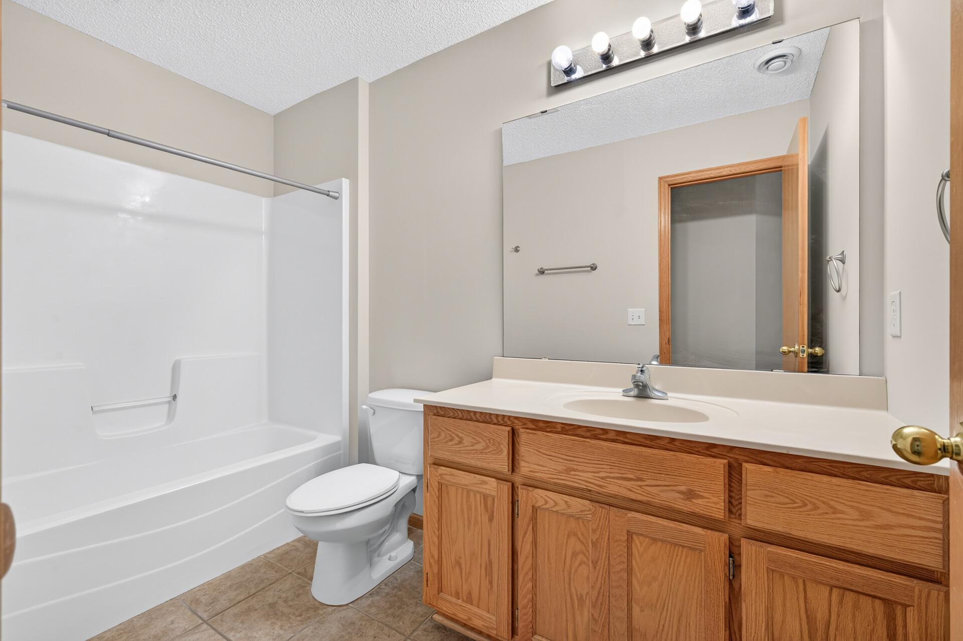 View of Residential at 16065 Flagstaff Avenue, Rosemount MN 55068, Rosemount (19 of 31) - Mike Wilen | Minnesota Team Real Estate