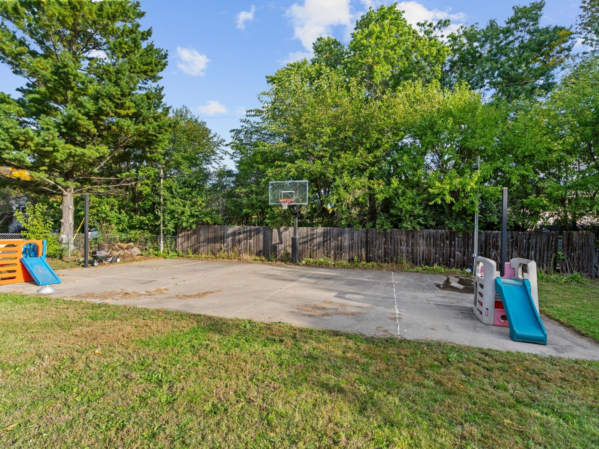 View of Residential at 2600 River Hills Drive, Burnsville MN 55337, Burnsville (30 of 31) - Mike Wilen | Minnesota Team Real Estate