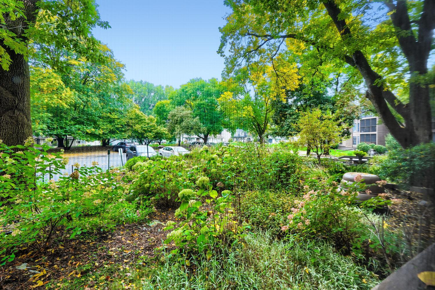 View of Residential at 8441 Irwin Road #106, Bloomington MN 55437, Bloomington (23 of 32) - Mike Wilen | Minnesota Team Real Estate