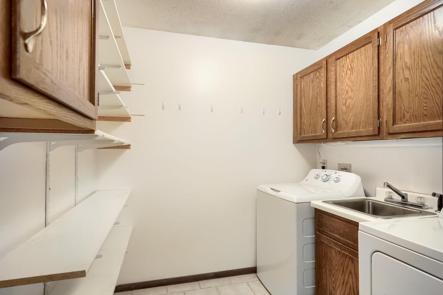 View of Residential at 8441 Irwin Road #106, Bloomington MN 55437, Bloomington (14 of 32) - Mike Wilen | Minnesota Team Real Estate