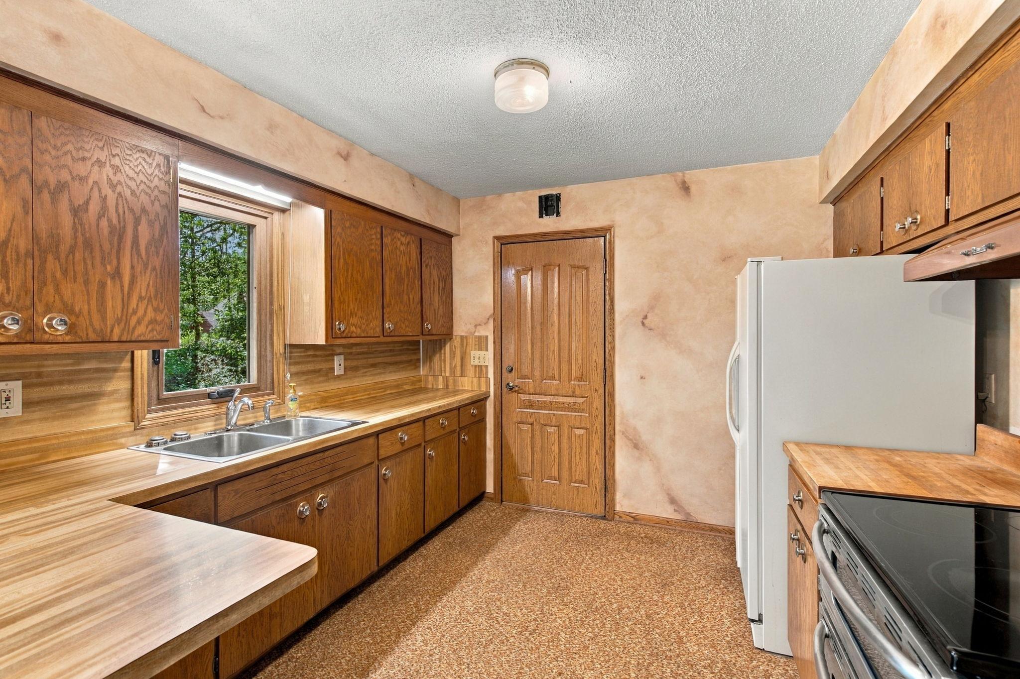 View of Residential at 1531 15th Street, New Brighton MN 55112, New Brighton (7 of 25) - Mike Wilen | Minnesota Team Real Estate