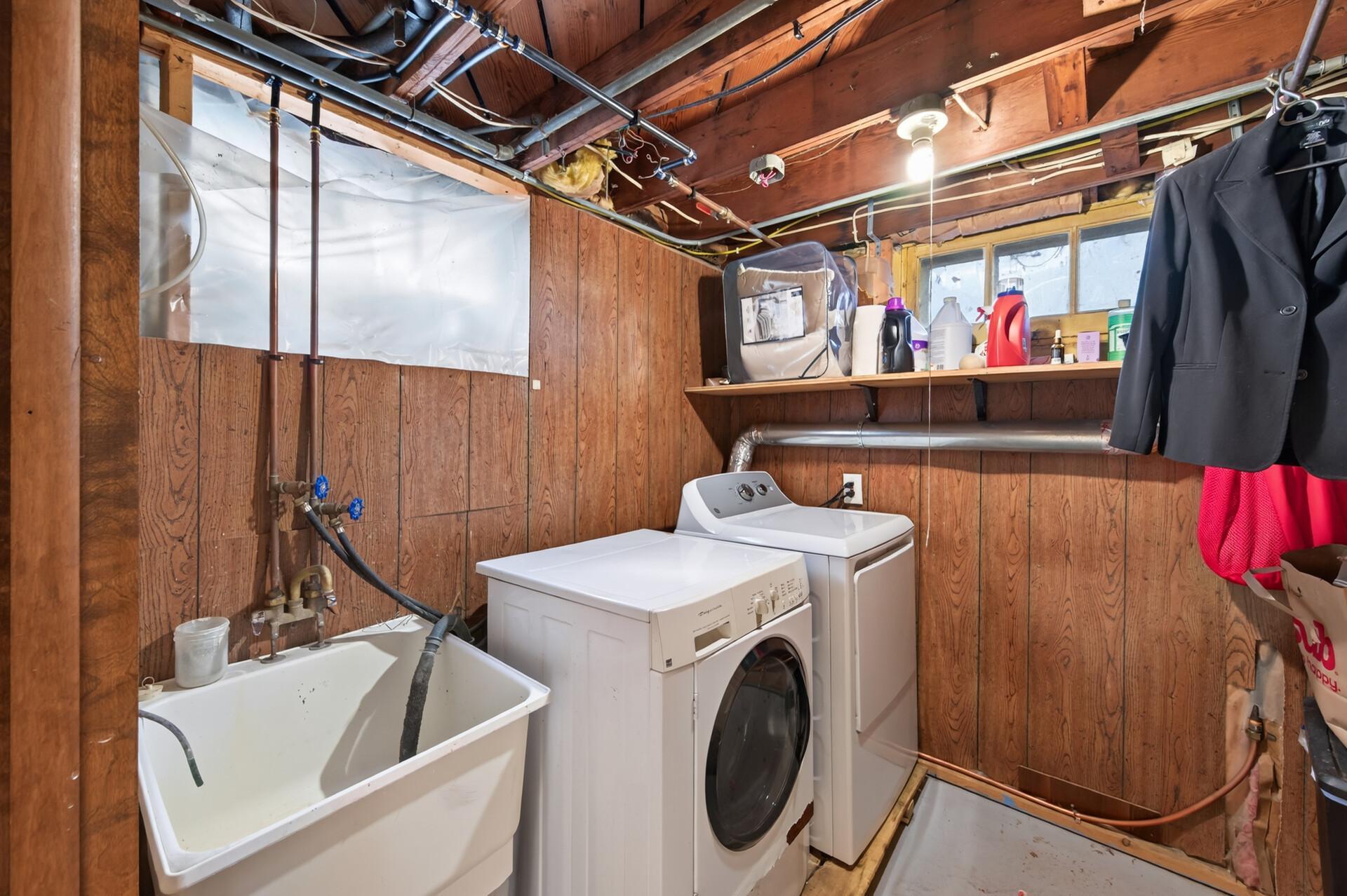 View of Residential at 5336 Hiawatha Lane, Minneapolis MN 55417, Minneapolis (28 of 37) - Mike Wilen | Minnesota Team Real Estate