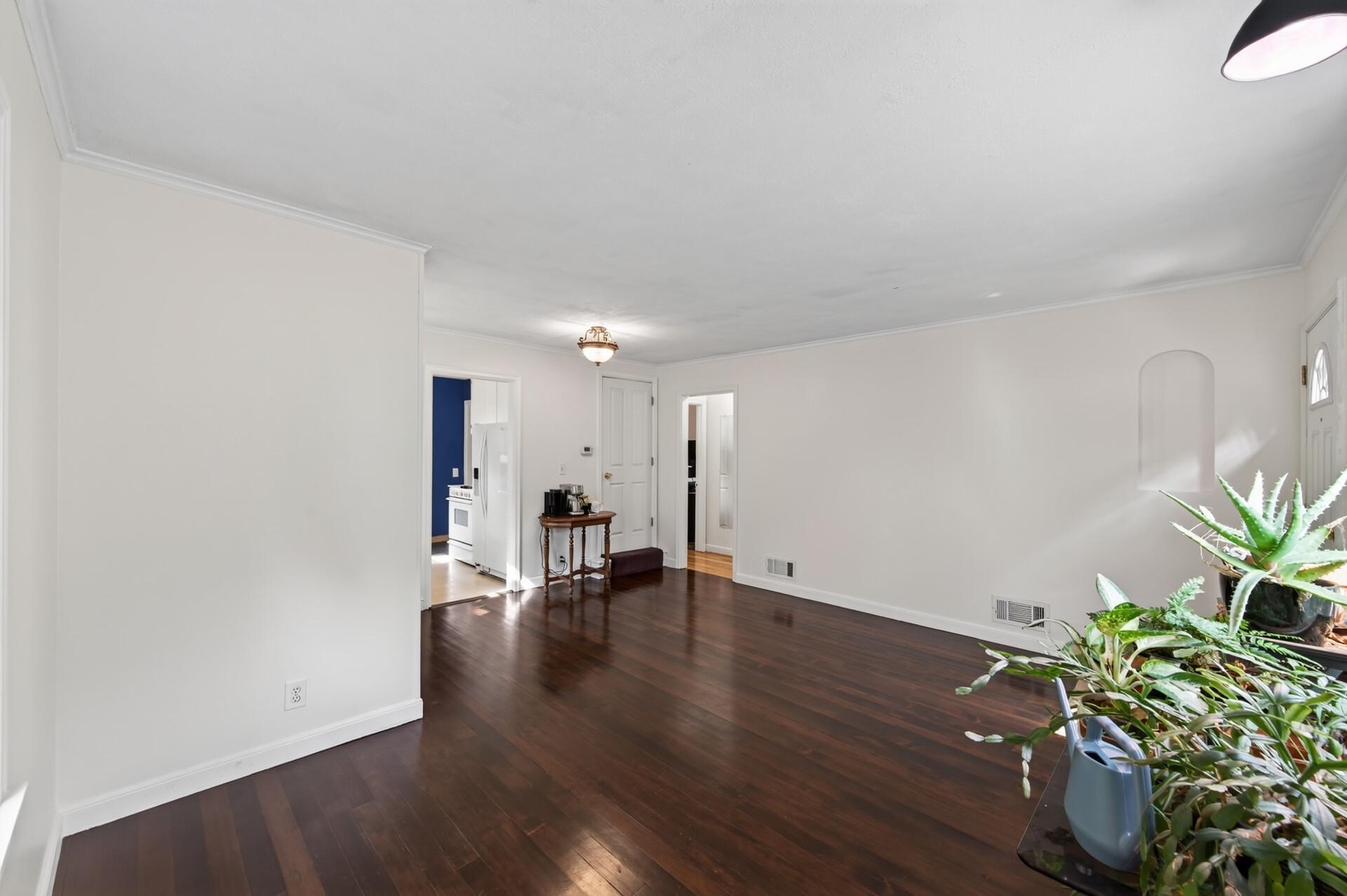View of Residential at 5336 Hiawatha Lane, Minneapolis MN 55417, Minneapolis (10 of 37) - Mike Wilen | Minnesota Team Real Estate
