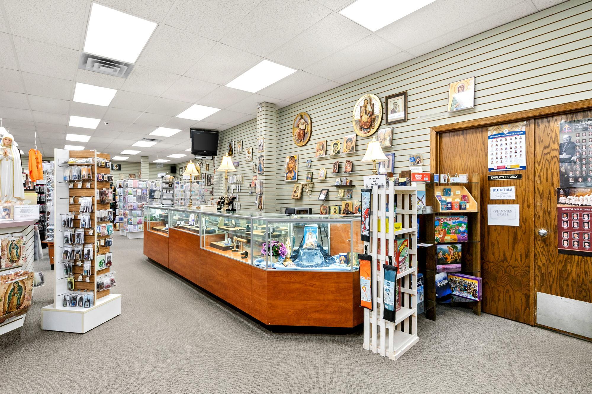 View of Commercial Sale at 976 Minnehaha Avenue, Saint Paul MN 55104, Saint Paul (27 of 37) - Mike Wilen | Minnesota Team Real Estate