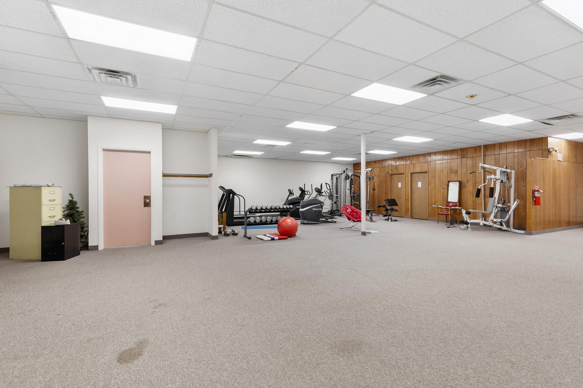 View of Commercial Sale at 976 Minnehaha Avenue, Saint Paul MN 55104, Saint Paul (10 of 37) - Mike Wilen | Minnesota Team Real Estate