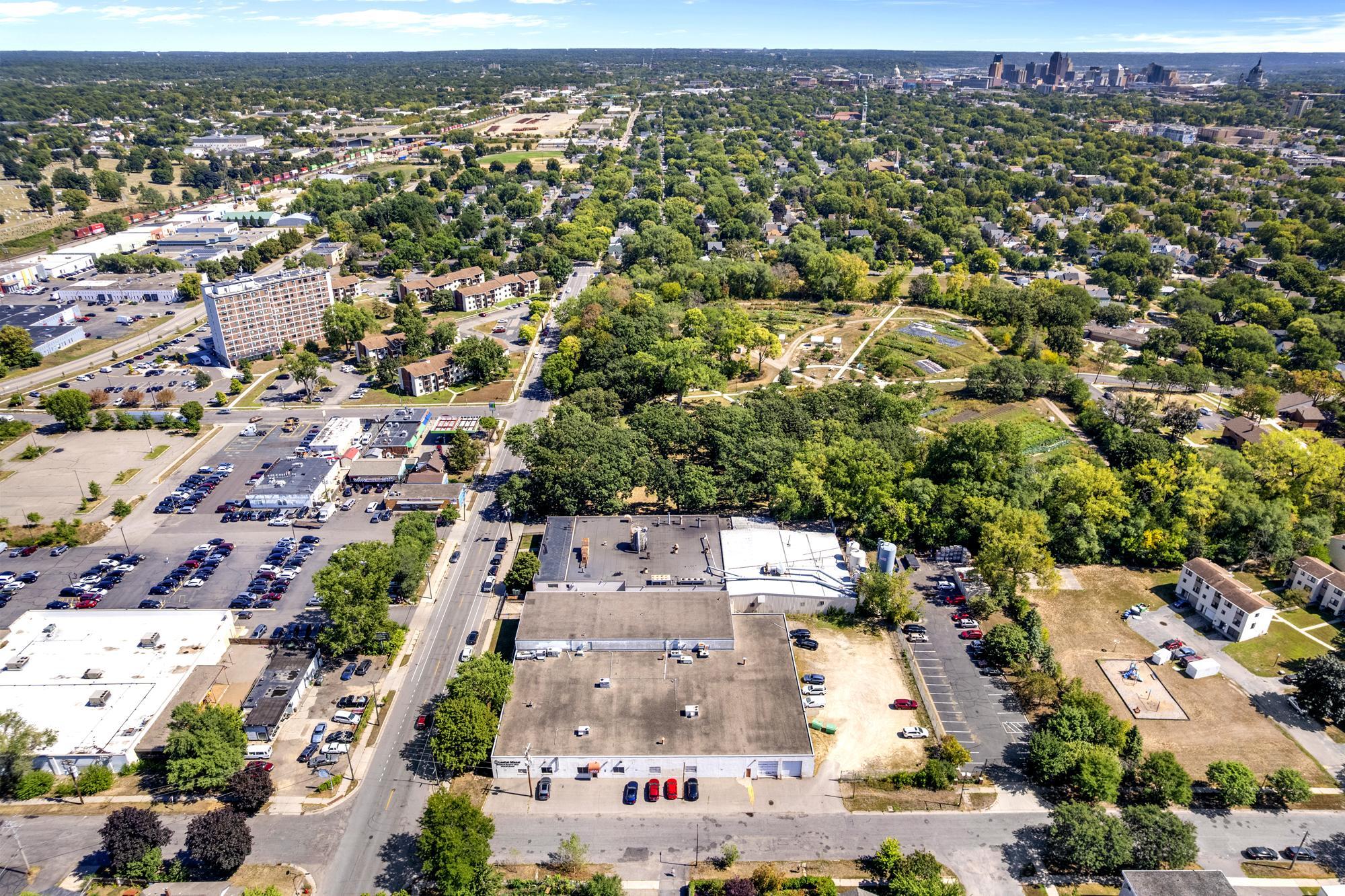 View of Commercial Sale at 976 Minnehaha Avenue, Saint Paul MN 55104, Saint Paul (7 of 37) - Mike Wilen | Minnesota Team Real Estate