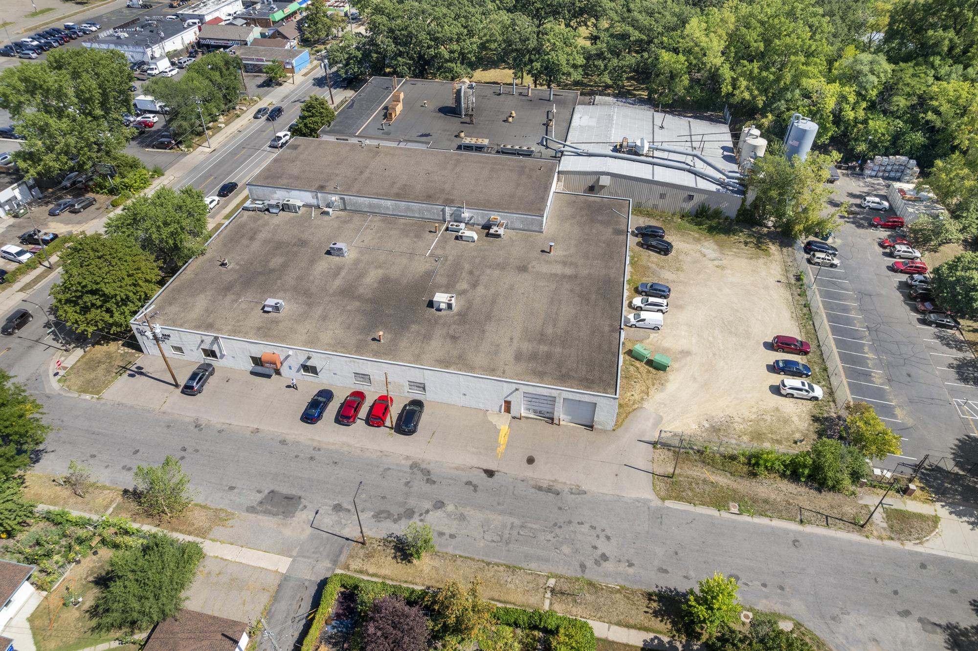 View of Commercial Sale at 976 Minnehaha Avenue, Saint Paul MN 55104, Saint Paul (5 of 37) - Mike Wilen | Minnesota Team Real Estate