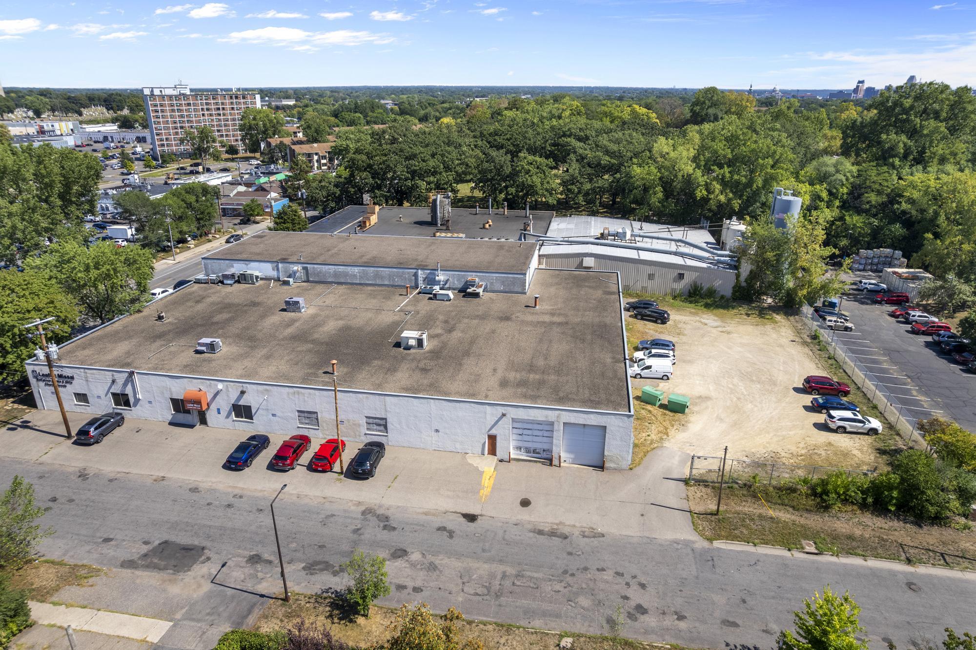 View of Commercial Sale at 976 Minnehaha Avenue, Saint Paul MN 55104, Saint Paul (4 of 37) - Mike Wilen | Minnesota Team Real Estate