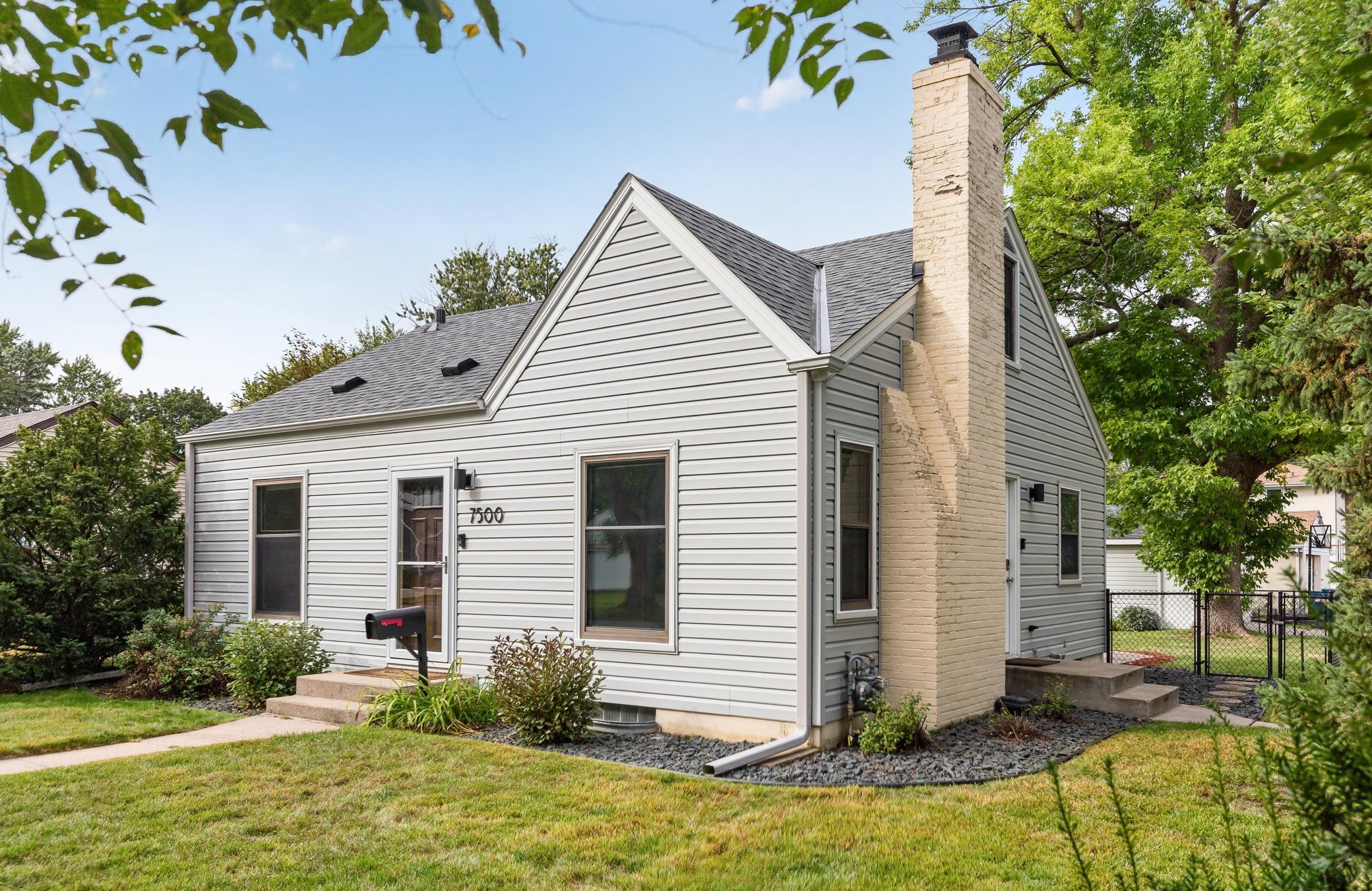 View of Residential at 7500 3rd Avenue, Richfield MN 55423, Richfield (2 of 28) - Mike Wilen | Minnesota Team Real Estate