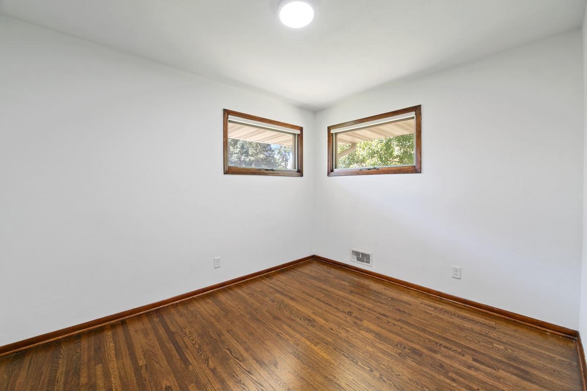 View of Residential at 2727 Woodbridge Street, Roseville MN 55113, Roseville (16 of 35) - Mike Wilen | Minnesota Team Real Estate