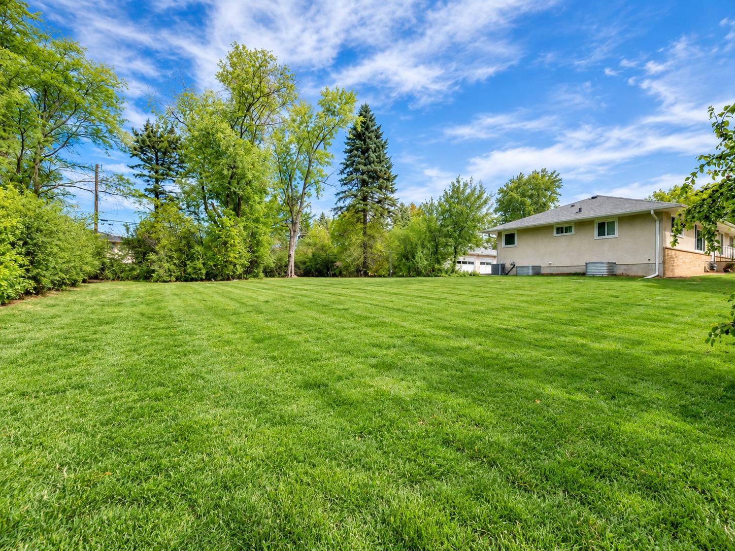 View of Land at TBD Burns Avenue, North Saint Paul MN 55119, North Saint Paul (3 of 6) - Mike Wilen | Minnesota Team Real Estate