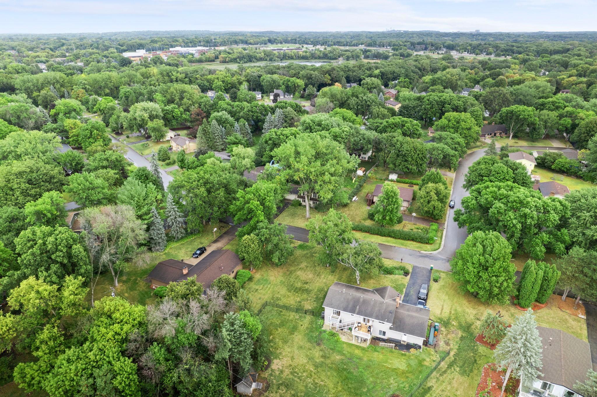 View of Residential at 7741 Heritage Road, Eden Prairie MN 55346, Eden Prairie (52 of 63) - Mike Wilen | Minnesota Team Real Estate