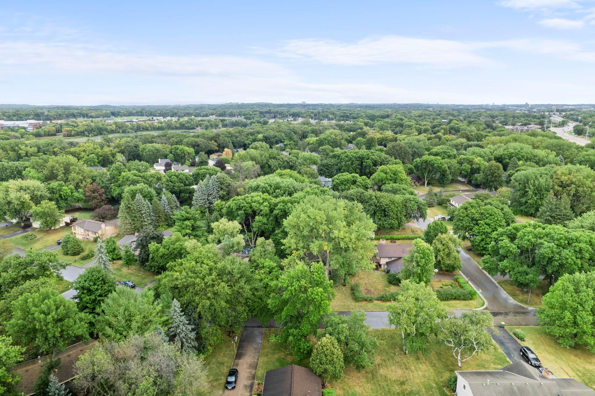 View of Residential at 7741 Heritage Road, Eden Prairie MN 55346, Eden Prairie (50 of 63) - Mike Wilen | Minnesota Team Real Estate