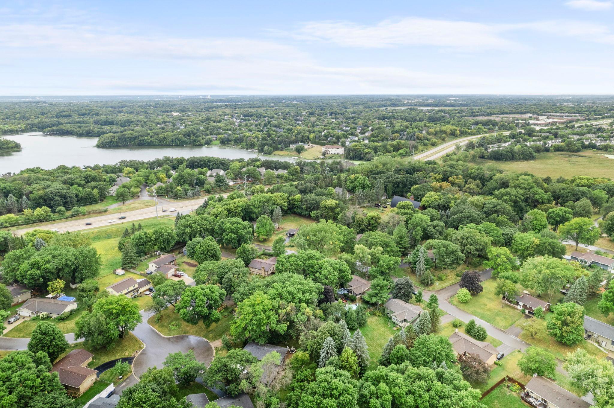 View of Residential at 7741 Heritage Road, Eden Prairie MN 55346, Eden Prairie (126 of 140) - Mike Wilen | Minnesota Team Real Estate
