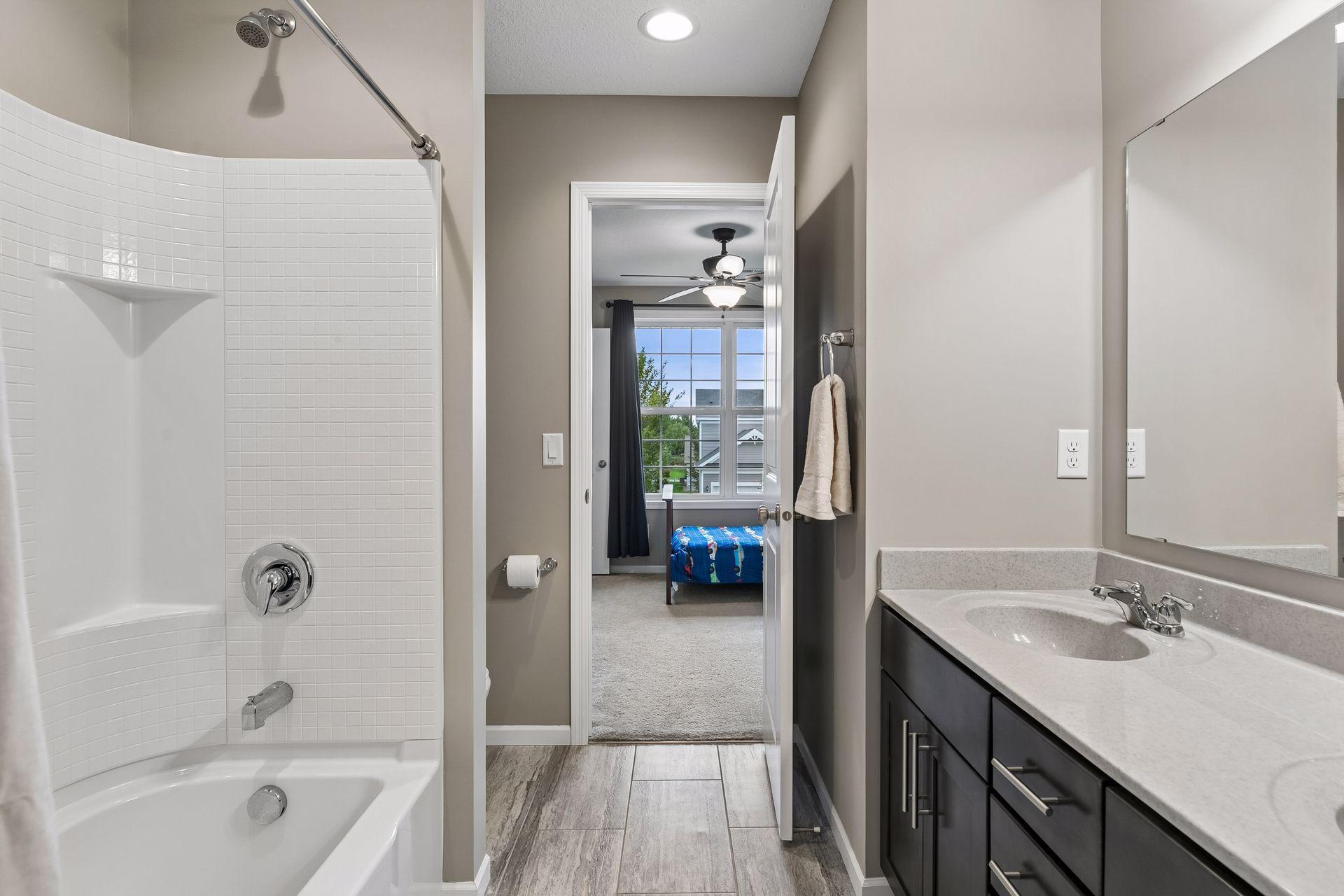 View of Residential at 9135 Lighthouse Lane, Woodbury MN 55129, Woodbury (35 of 45) - Mike Wilen | Minnesota Team Real Estate