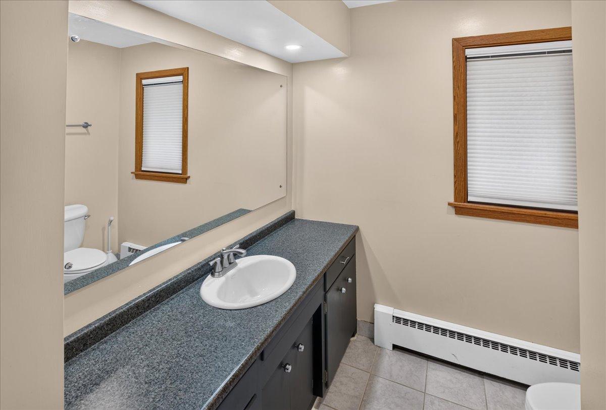 View of Residential at 781 Iowa Avenue, Saint Paul MN 55106, Saint Paul (24 of 40) - Mike Wilen | Minnesota Team Real Estate