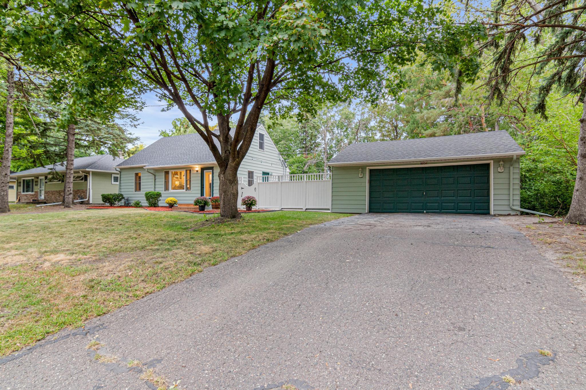 View of Residential at 1645 Rose Place, Roseville MN 55113, Roseville (33 of 43) - Mike Wilen | Minnesota Team Real Estate