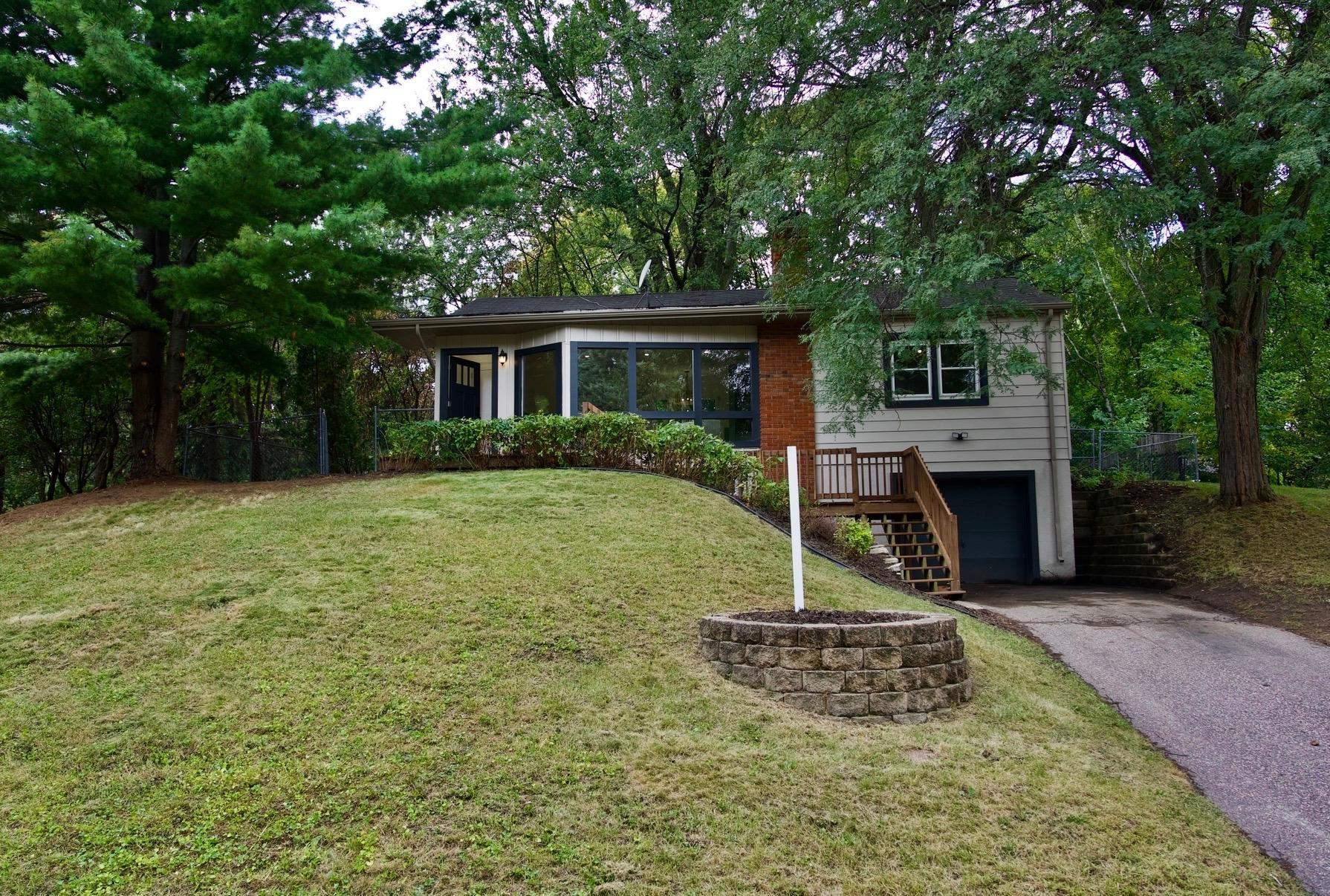 View of Single Family at 3115 Kyle Avenue, Golden Valley - Mike Wilen | Minnesota Team Real Estate