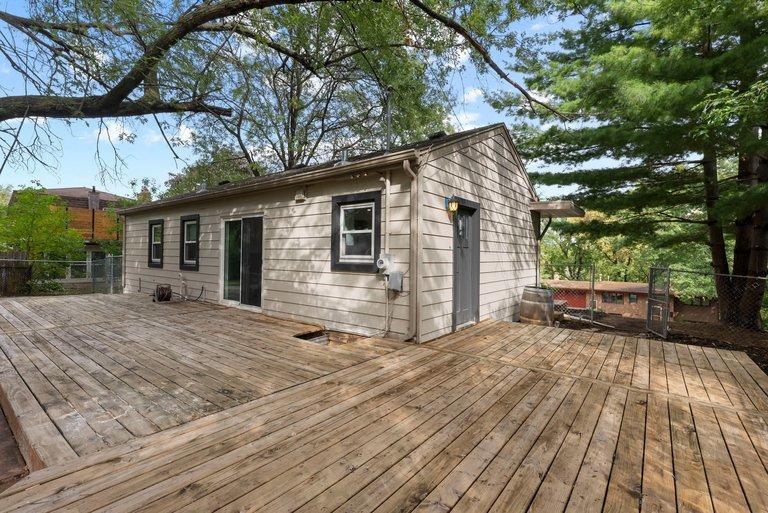 View of Residential at 3115 Kyle Avenue, Golden Valley MN 55422, Golden Valley (22 of 31) - Mike Wilen | Minnesota Team Real Estate