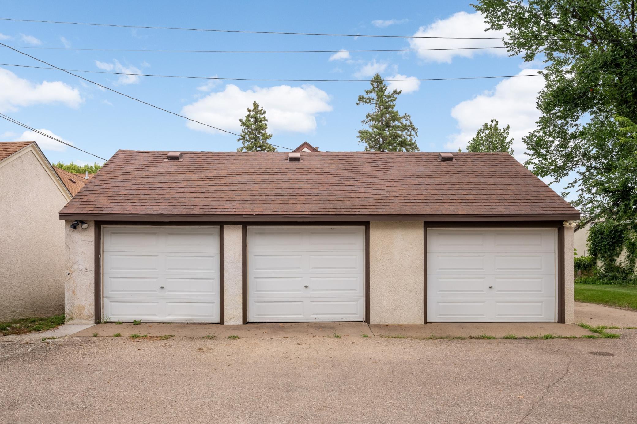 View of Residential Income at 5636 Cedar Avenue, Minneapolis MN 55417, Minneapolis (34 of 41) - Mike Wilen | Minnesota Team Real Estate